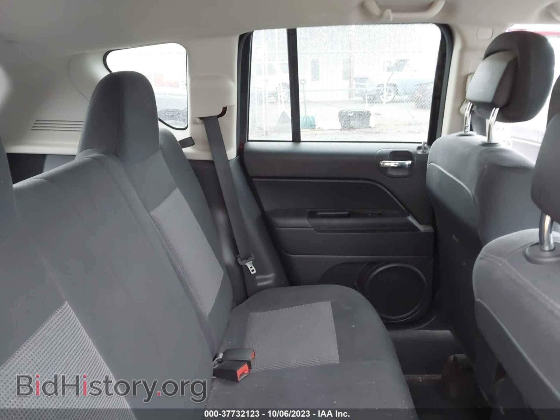 2014 JEEP COMPASS - VIN: 1C4NJDBB3ED605588 - Фото 8