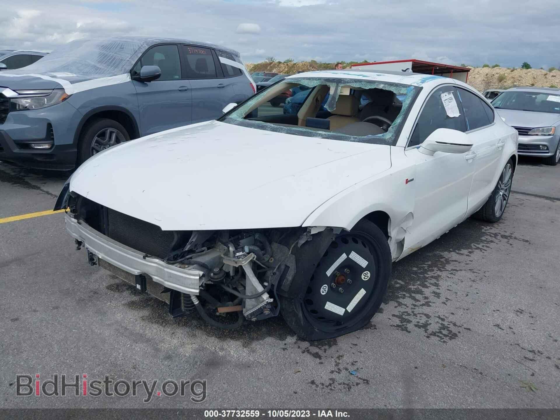 2012 AUDI A7 - VIN: WAU2GAFC0CN148567 - Фото 2