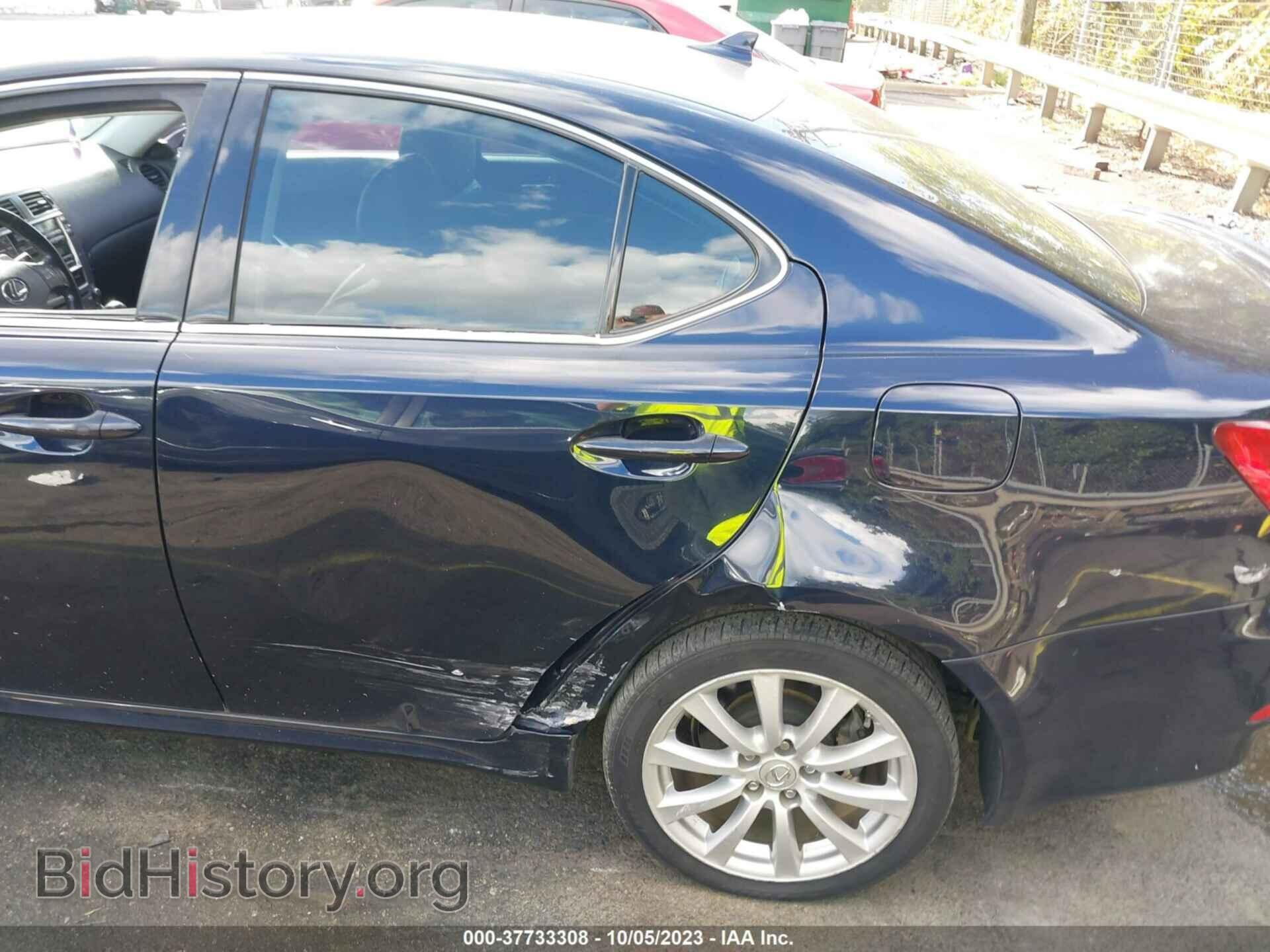 2008 LEXUS IS 250 - VIN: JTHCK262382024965 - Photo 6