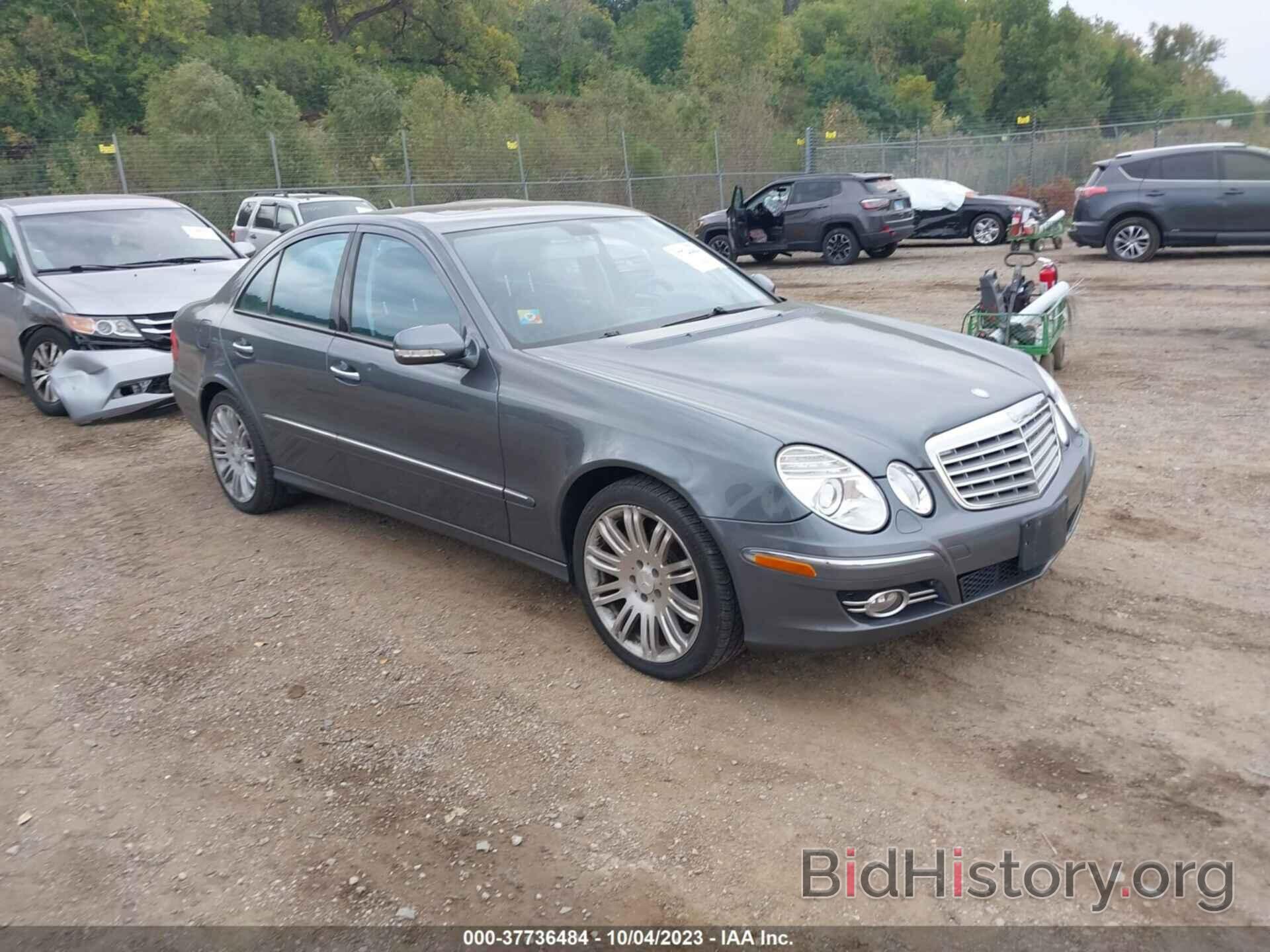 Photo WDBUF87X78B200728 - MERCEDES-BENZ E-CLASS 2008