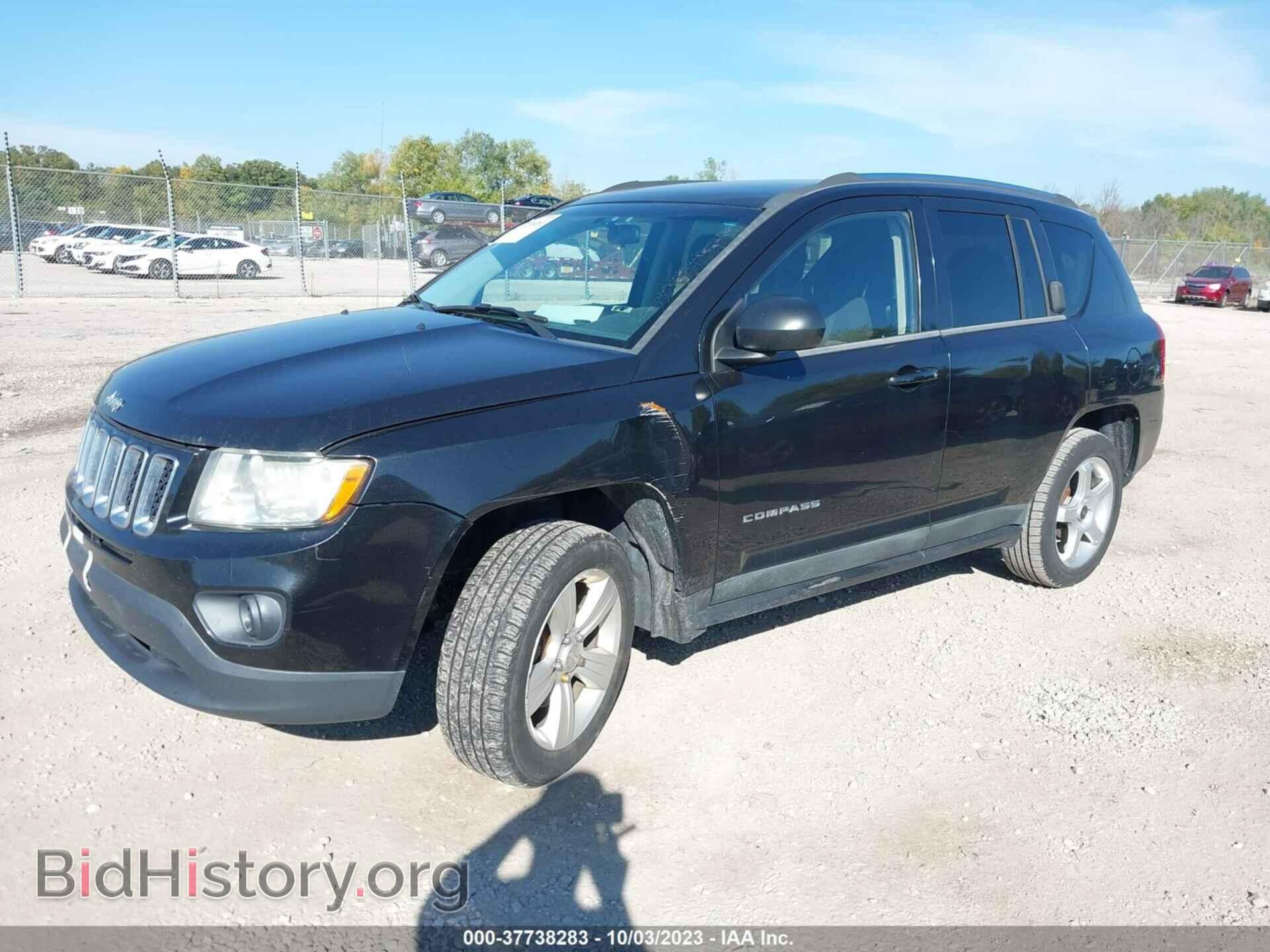2011 JEEP COMPASS - VIN: 1J4NT1FA4BD181306 - Photo 2