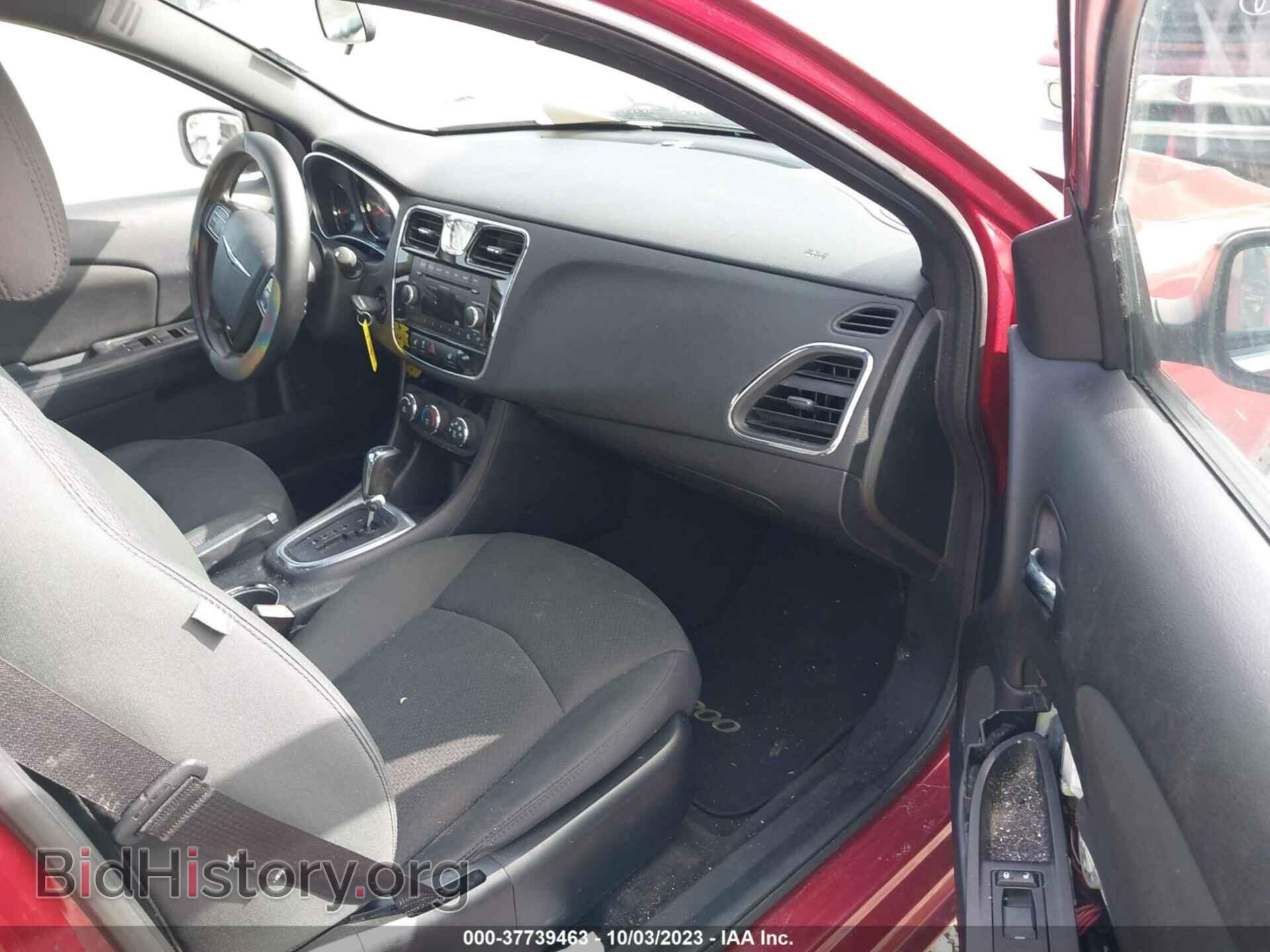 2011 CHRYSLER 200 - VIN: 1C3BC4FB3BN515732 - Фото 5