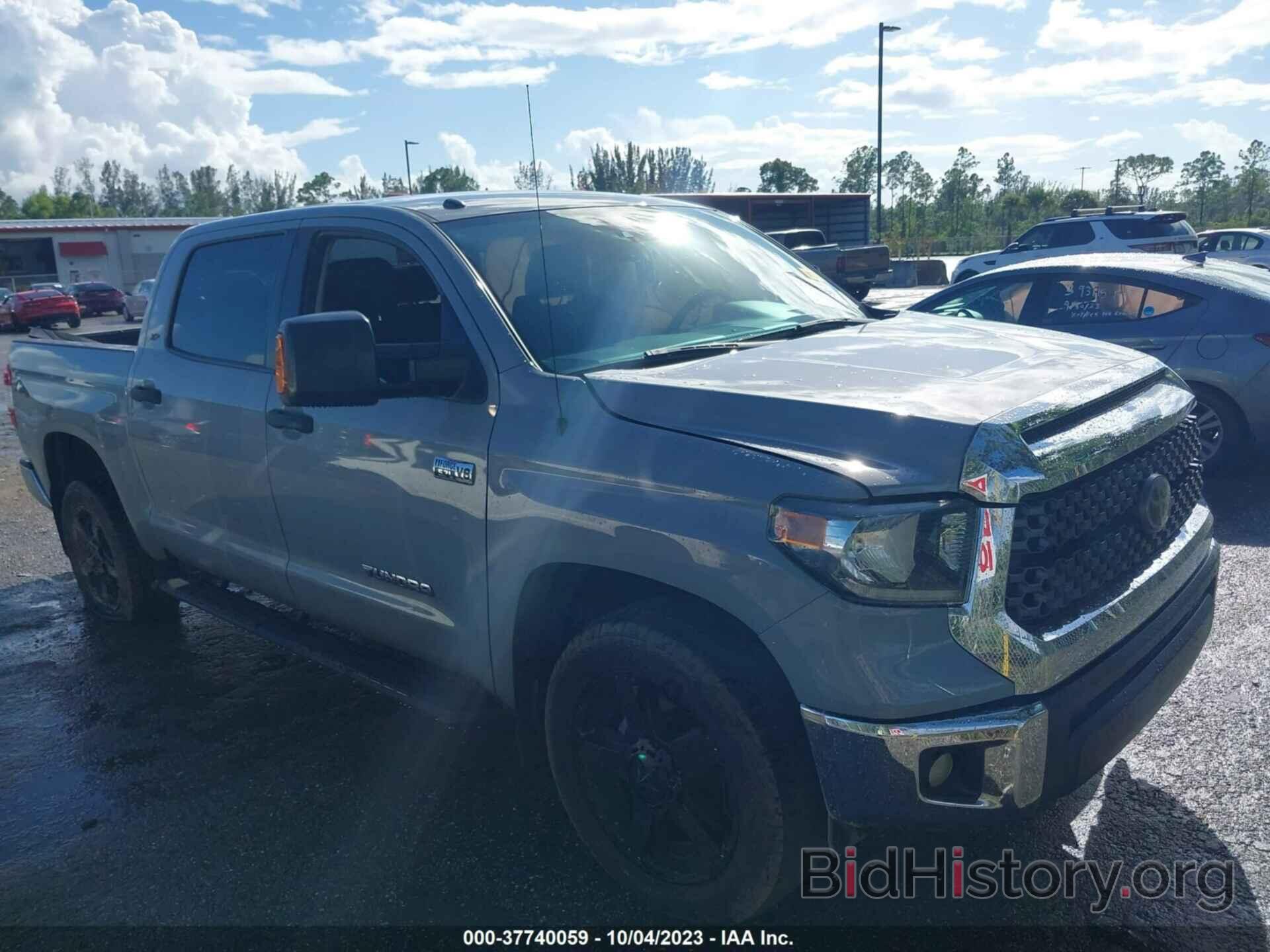 Photo 5TFDW5F12KX797066 - TOYOTA TUNDRA 4WD 2019