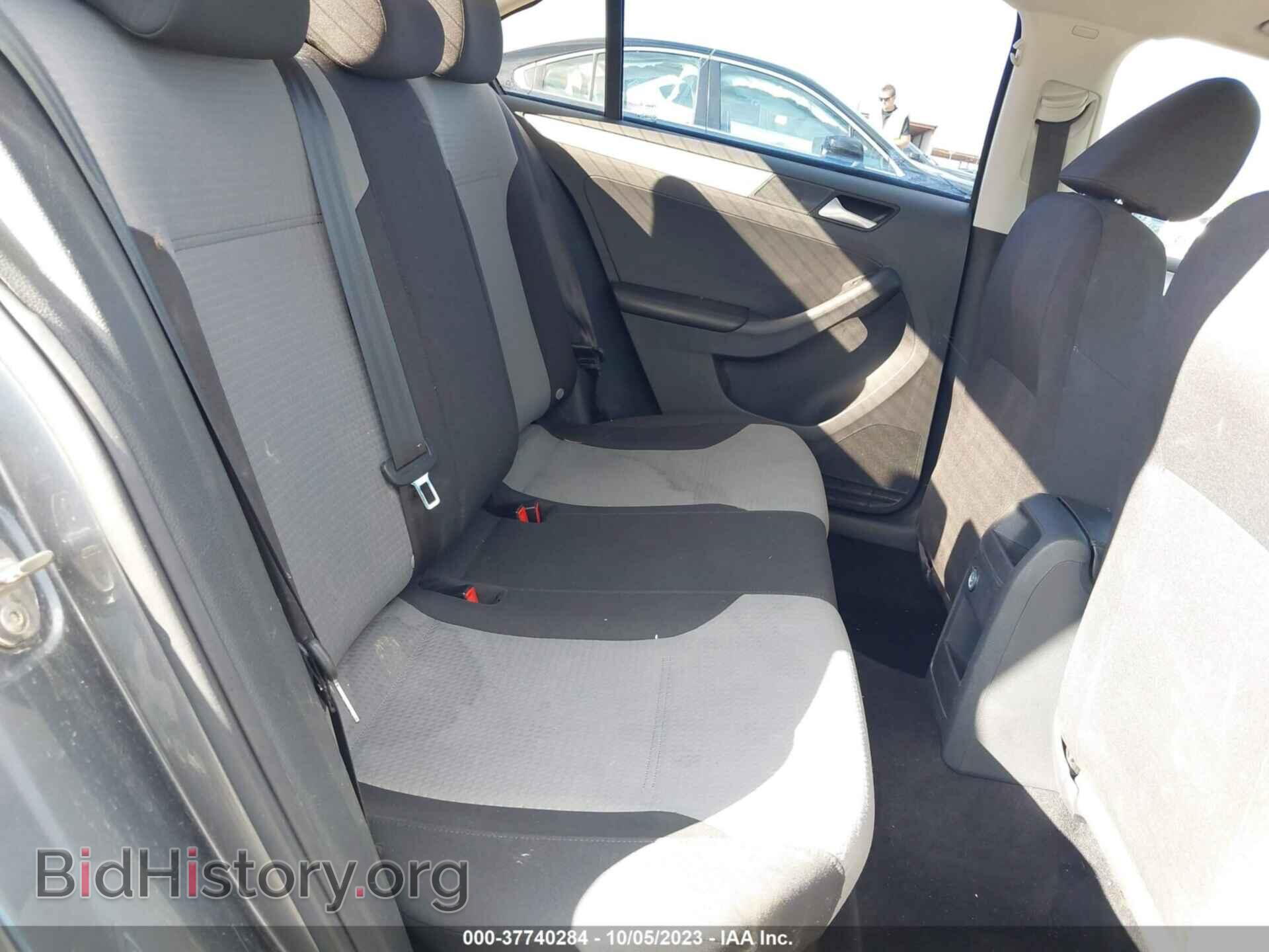 2017 VOLKSWAGEN JETTA - VIN: 3VW2B7AJ2HM404796 - Фото 8