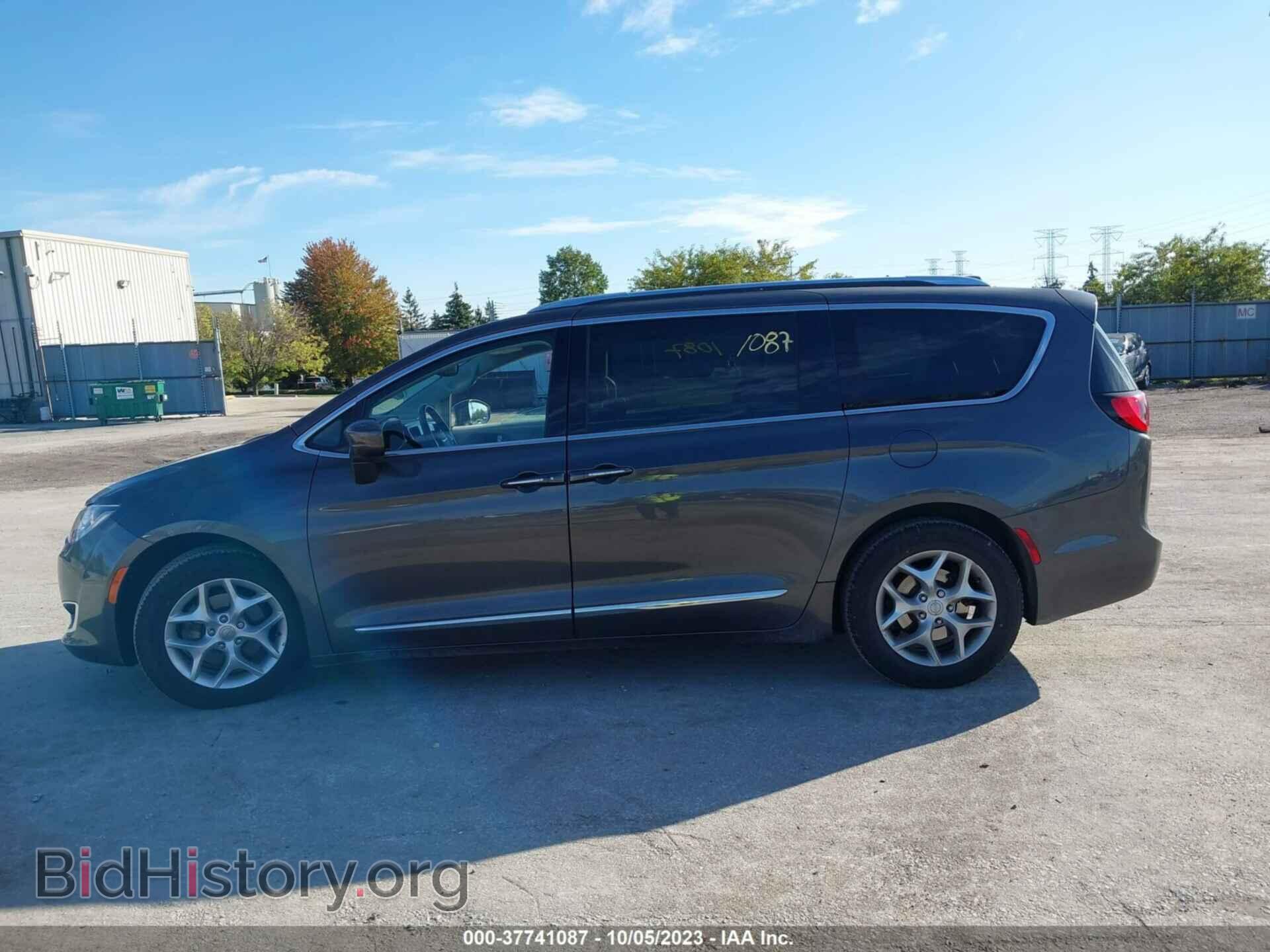 2017 CHRYSLER PACIFICA - VIN: 2C4RC1EG5HR648204 - Фото 14