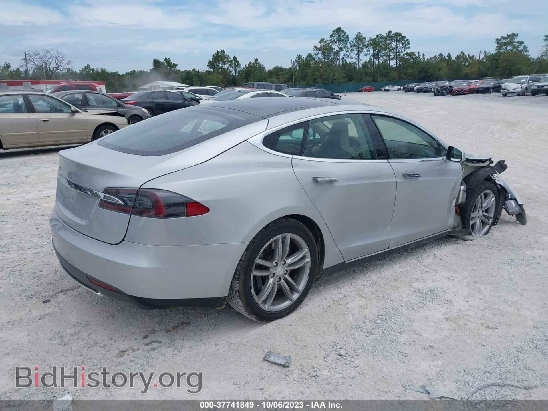 2012 TESLA MODEL S - VIN: 5YJSA1DN4CFS00340 - Photo 4