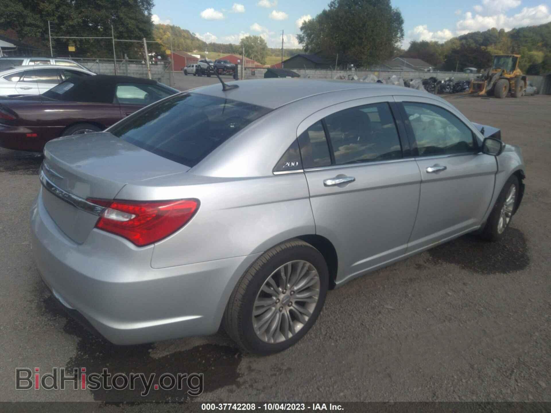 2012 CHRYSLER 200 - VIN: 1C3CCBCB4CN307275 - Photo 4