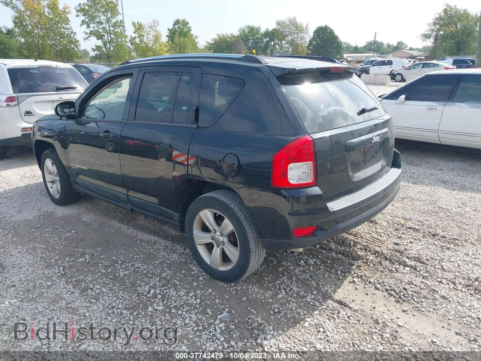 2011 JEEP COMPASS - VIN: 1J4NT1FA8BD226828 - Фото 3