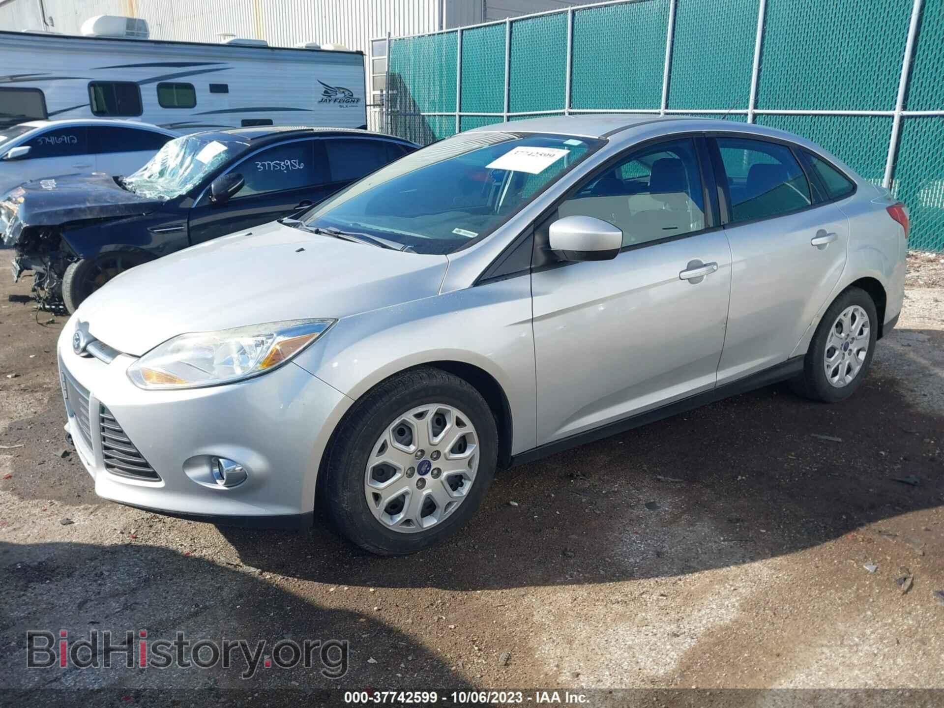 2012 FORD FOCUS - VIN: 1FAHP3F21CL380077 - Фото 2