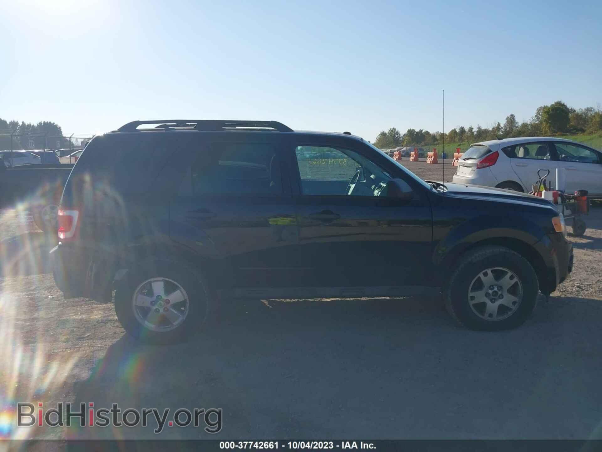 2010 FORD ESCAPE - VIN: 1FMCU9D70AKC66035 - Фото 13