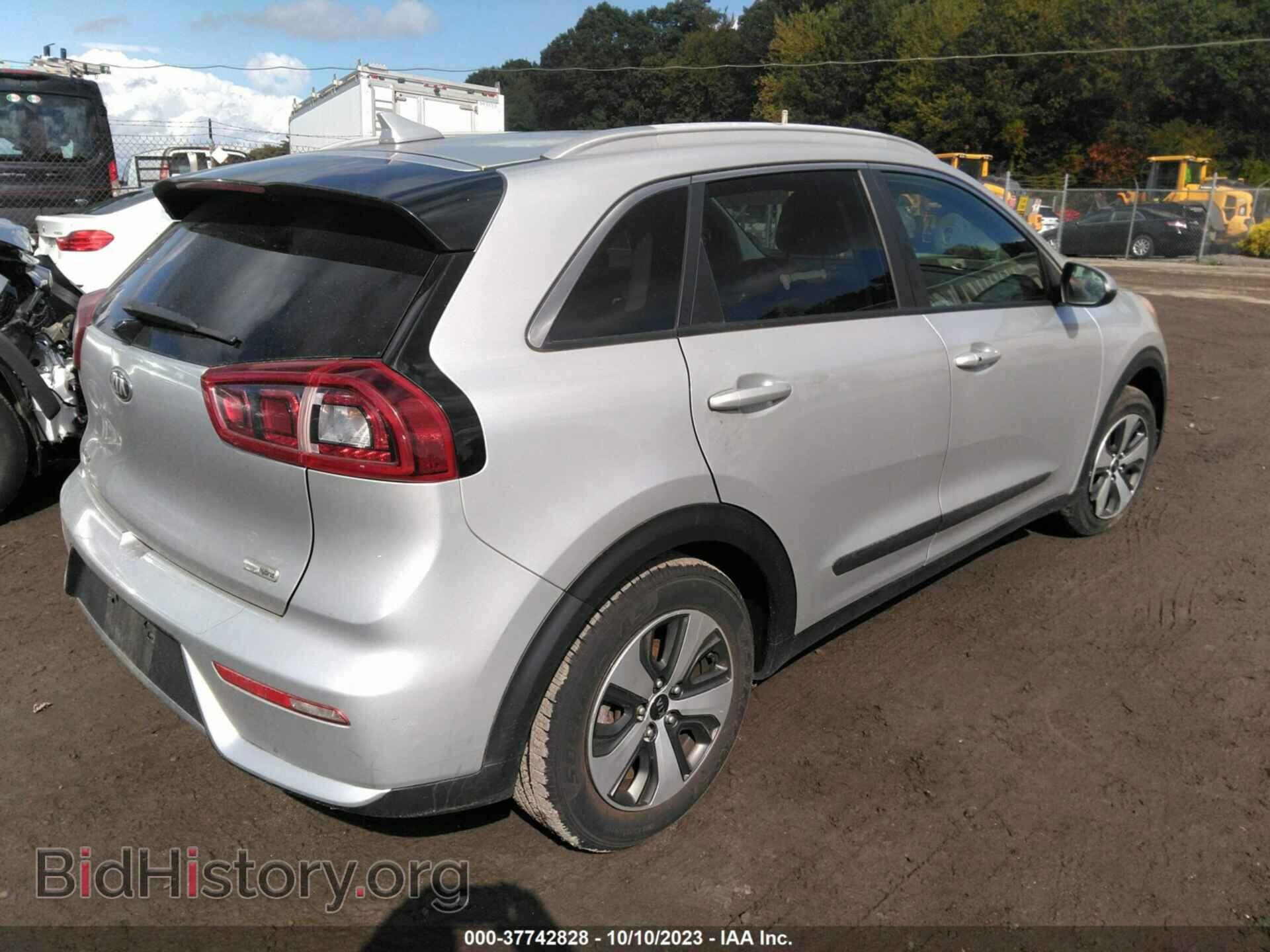2018 KIA NIRO - VIN: KNDCB3LCXJ5118737 - Фото 4
