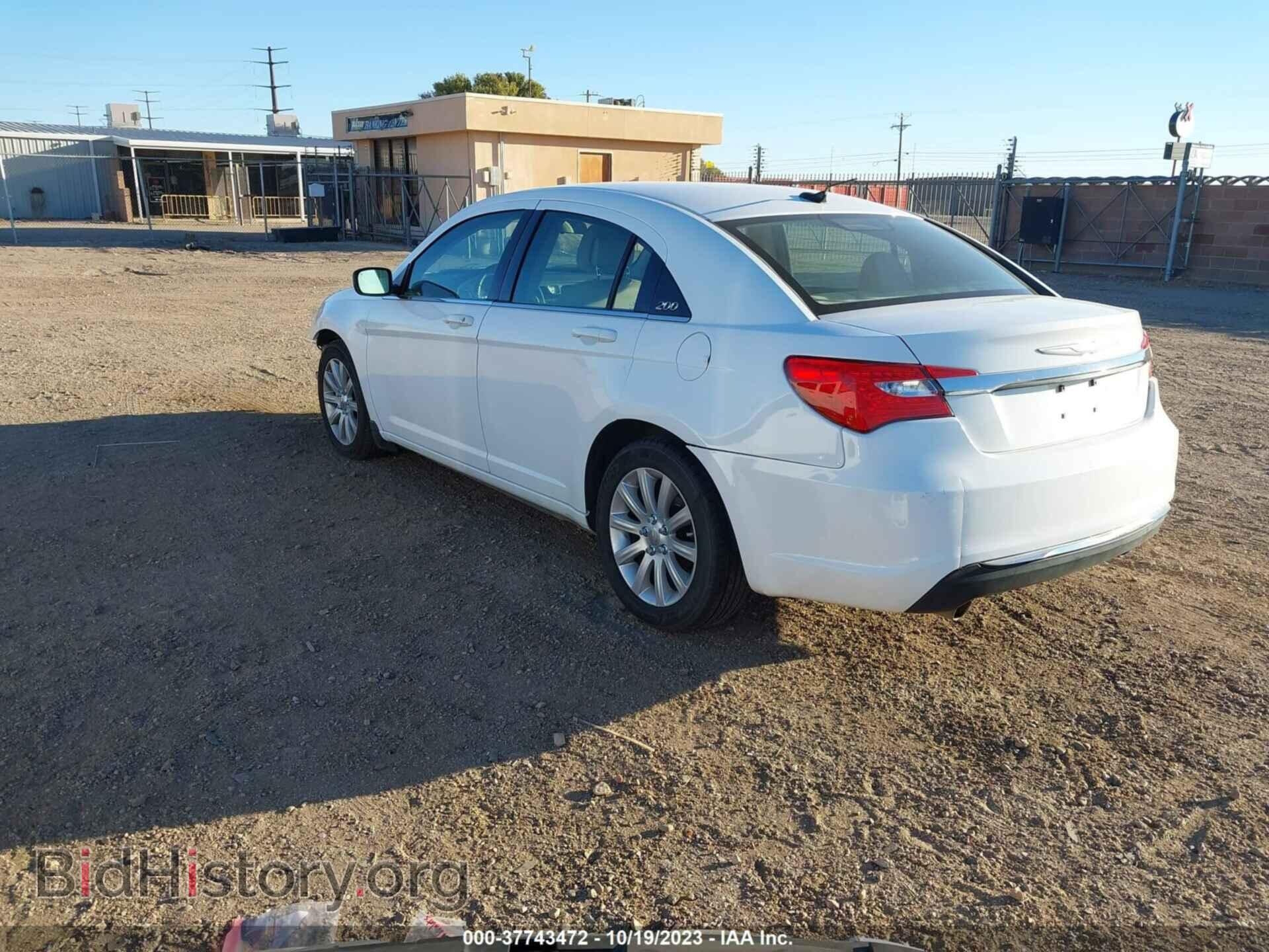 2012 CHRYSLER 200 - VIN: 1C3CCBBG2CN329241 - Фото 3