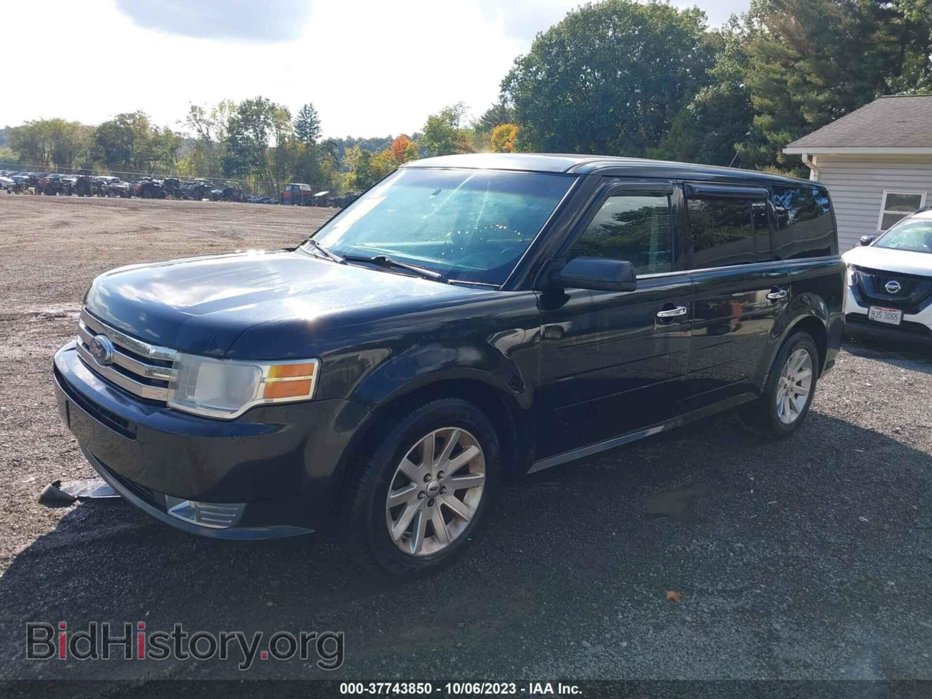 2011 FORD FLEX - VIN: 2FMGK5CC1BBD21344 - Photo 2
