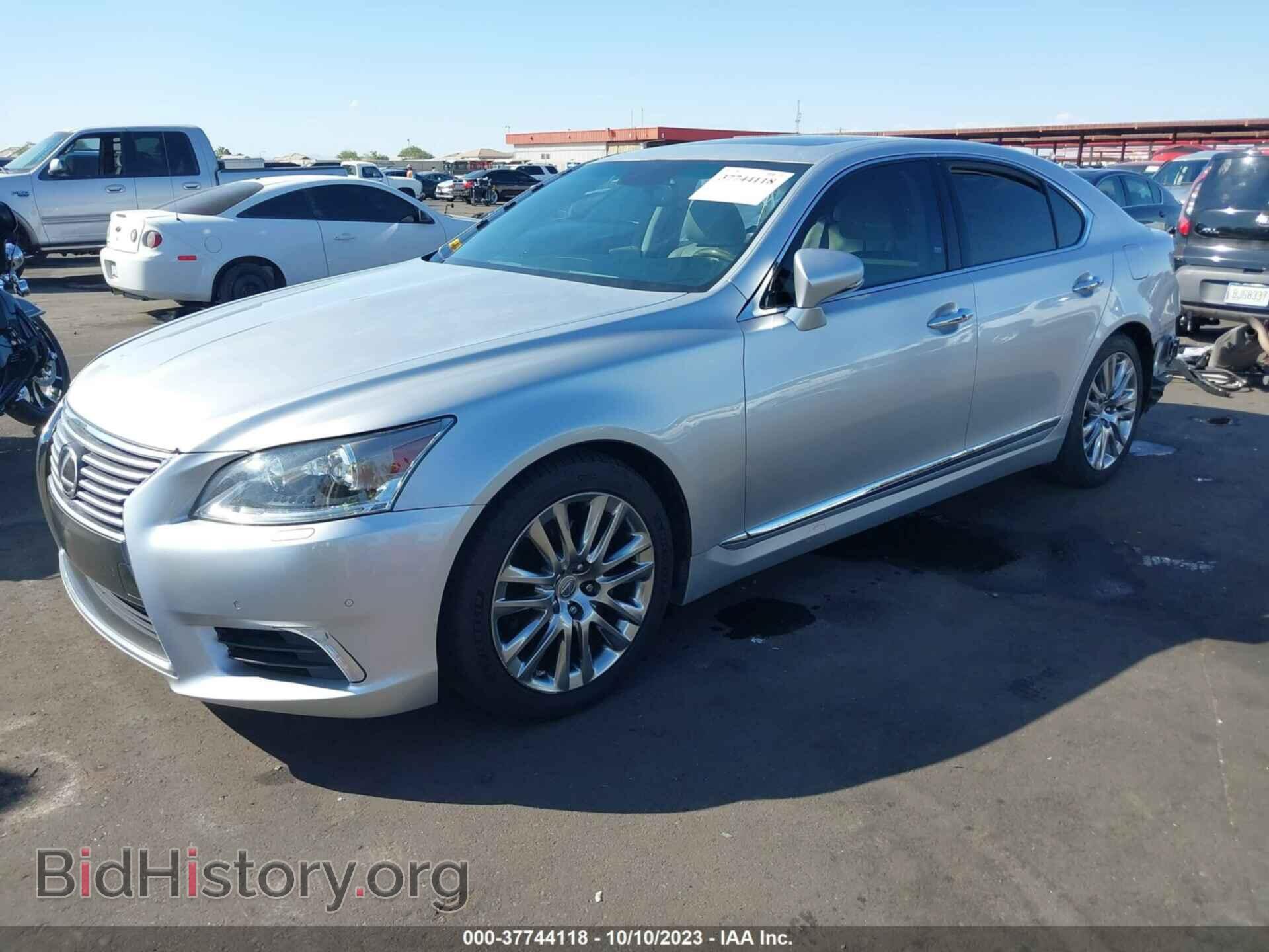 2014 LEXUS LS 460 - VIN: JTHBL5EF3E5131538 - Photo 2
