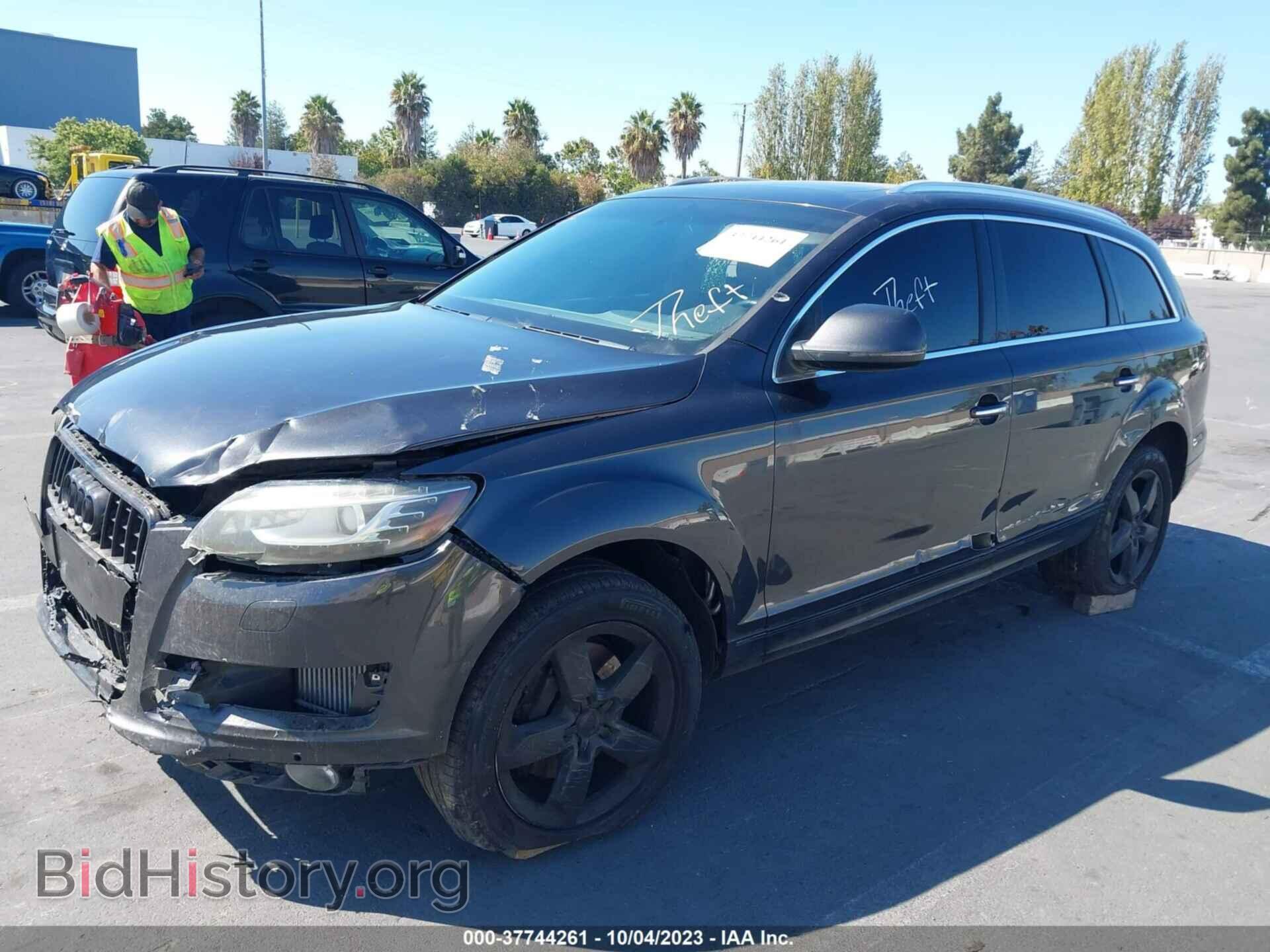 2012 AUDI Q7 - VIN: WA1LMAFE1CD003202 - Фото 2