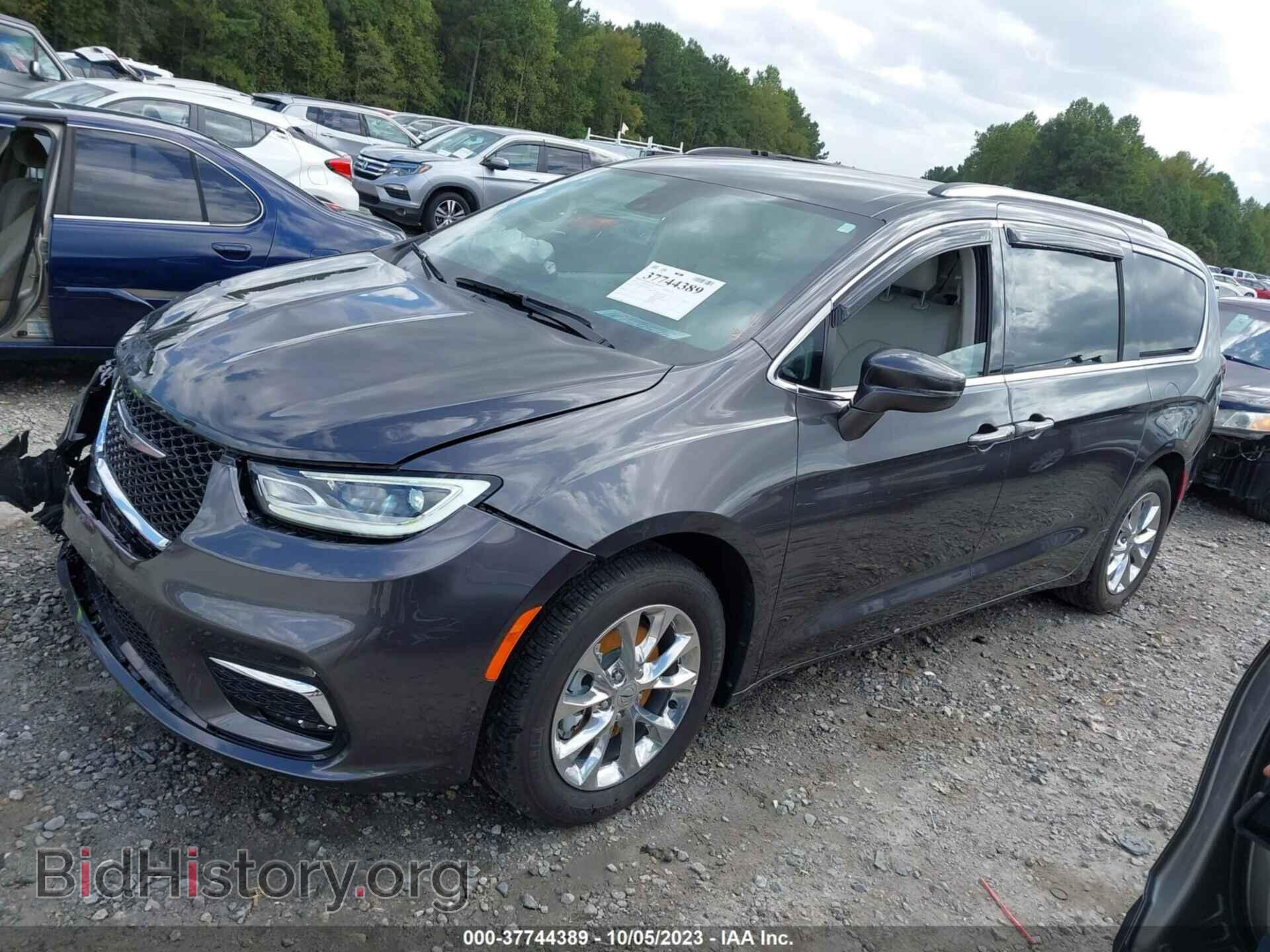 2021 CHRYSLER PACIFICA - VIN: 2C4RC1BG0MR558618 - Photo 2