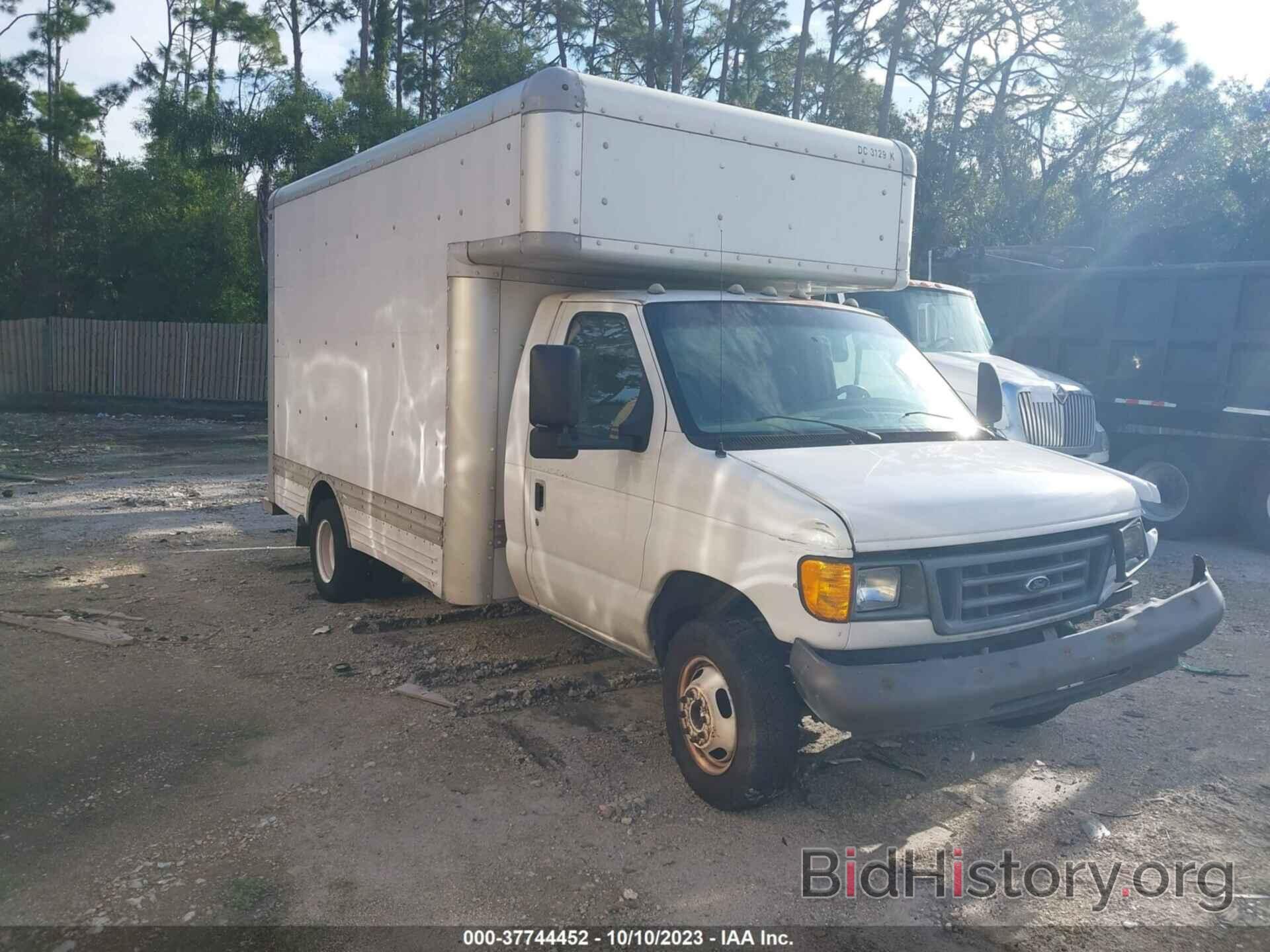Photo 1FDXE45S77DB22550 - FORD ECONOLINE COMMERCIAL 2007
