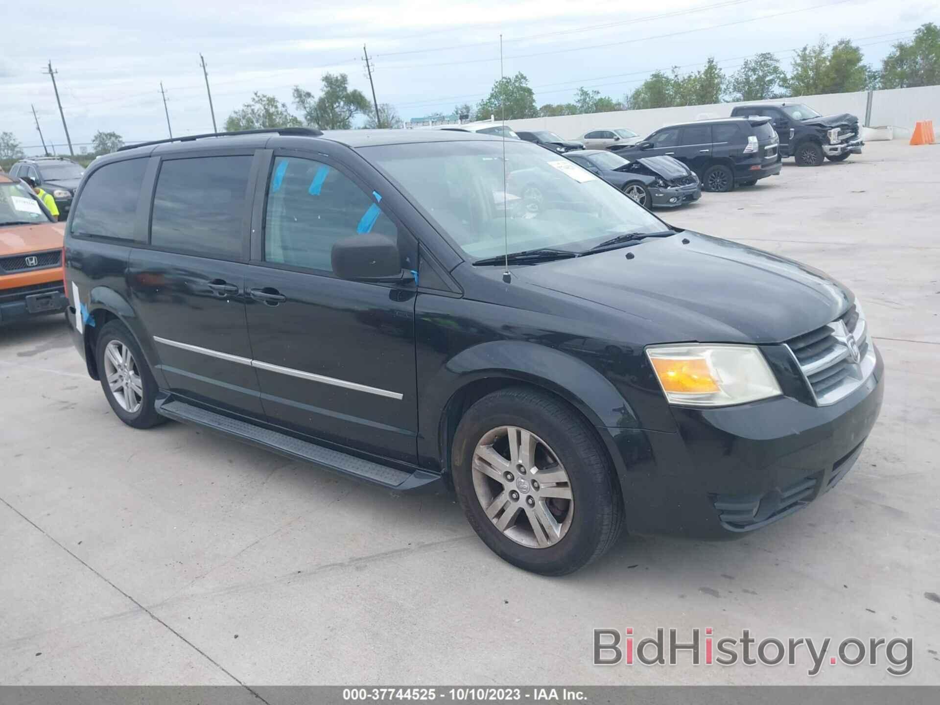 Photo 2D4RN6DXXAR440045 - DODGE GRAND CARAVAN 2010