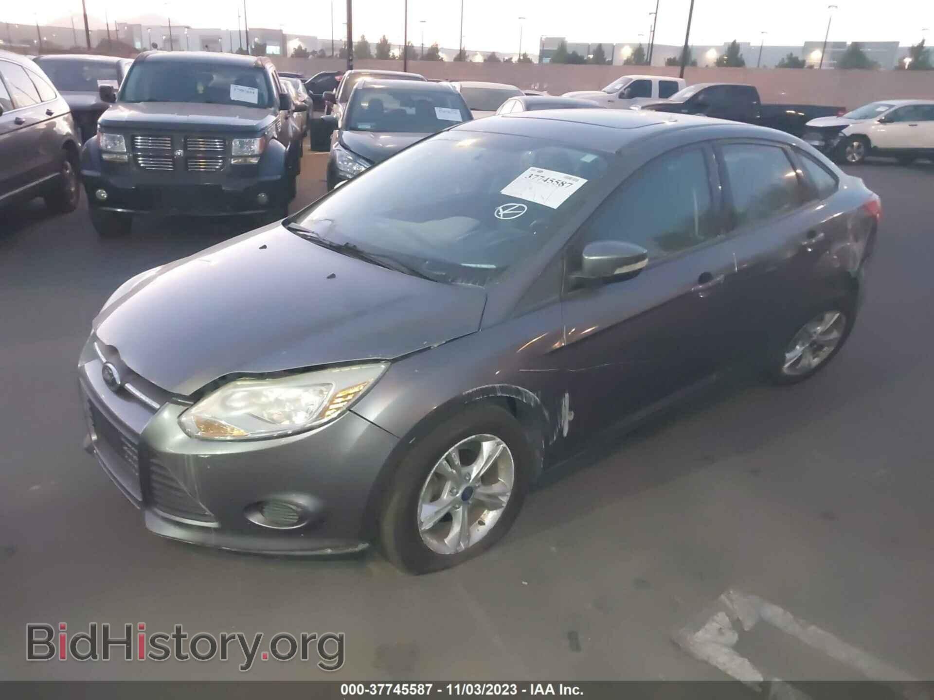 2014 FORD FOCUS - VIN: 1FADP3F27EL216172 - Фото 2