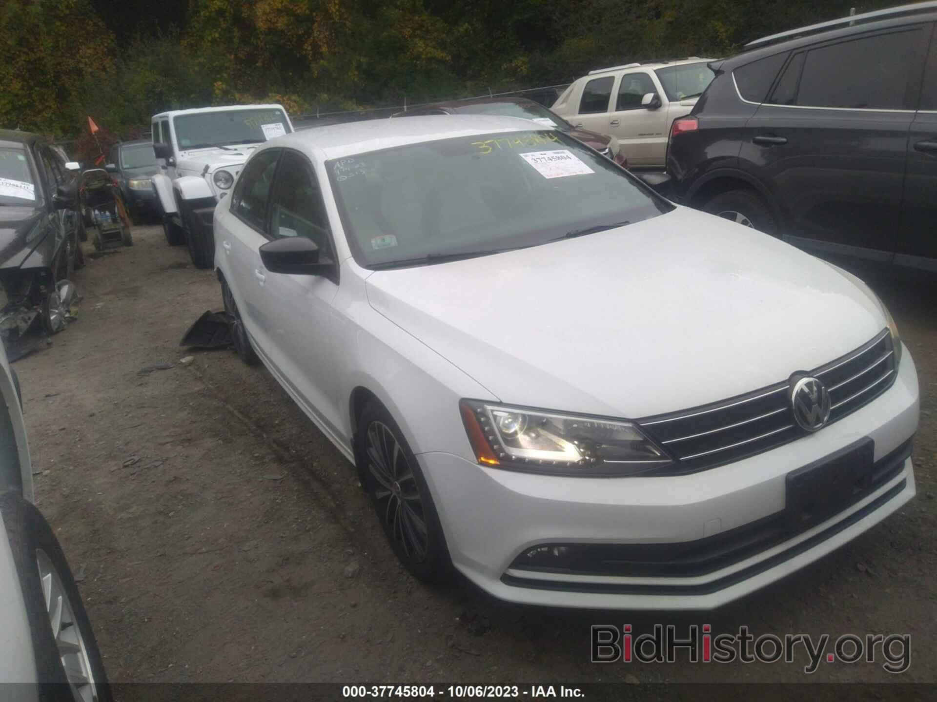 Фотография 3VWB17AJ4GM246477 - VOLKSWAGEN JETTA SEDAN 2016