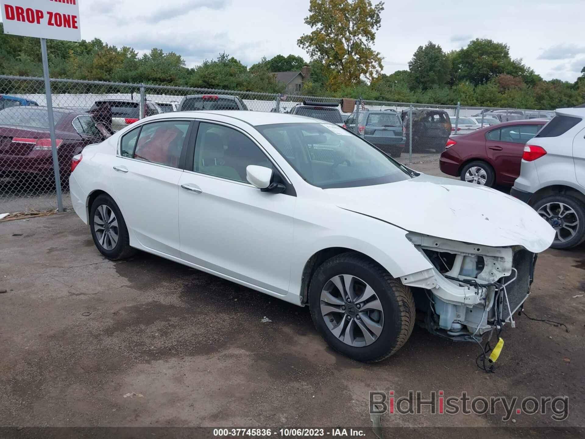 Photo 1HGCR2F37DA054803 - HONDA ACCORD SDN 2013