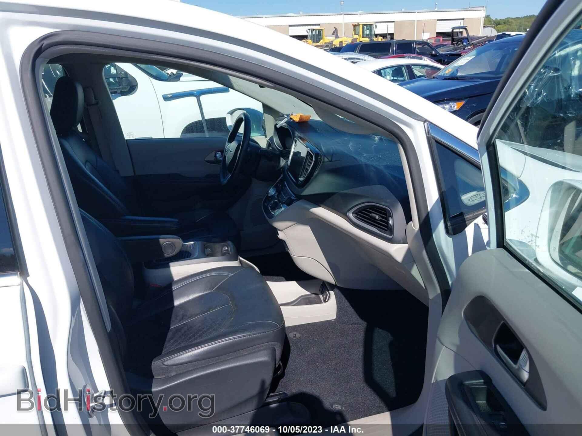 2021 CHRYSLER PACIFICA - VIN: 2C4RC1BG2MR588736 - Photo 5