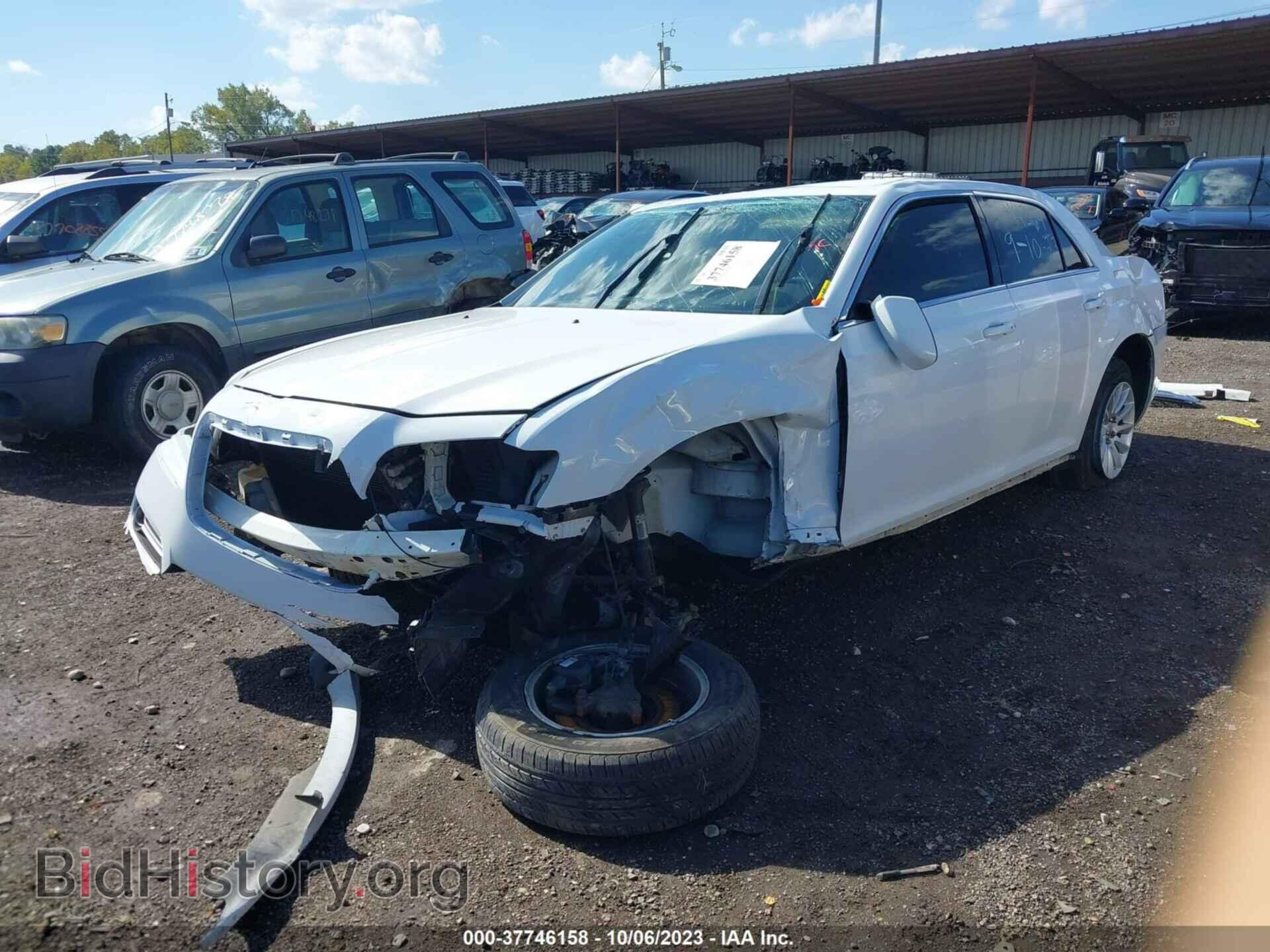 2013 CHRYSLER 300 - VIN: 2C3CCAAG1DH627186 - Фото 12