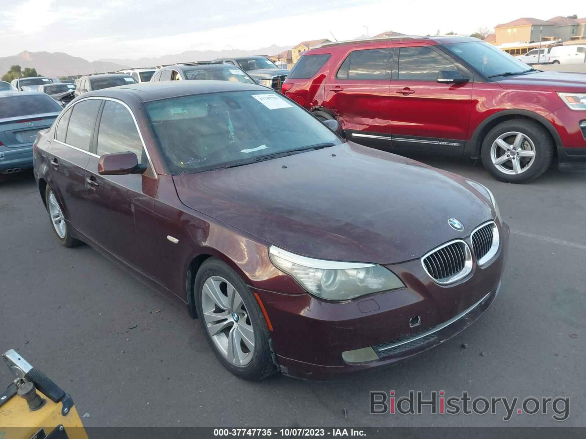 Photo WBANU535X9C120489 - BMW 5 SERIES 2009