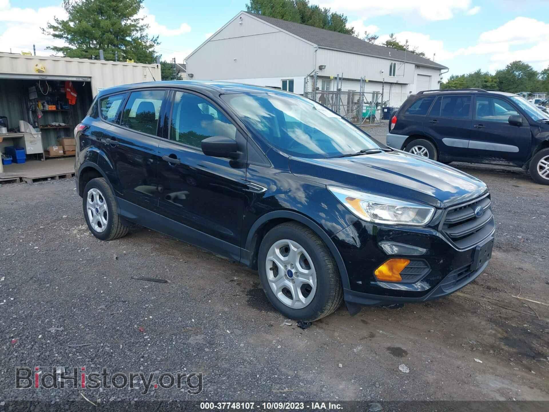 Фотография 1FMCU0F73HUC17807 - FORD ESCAPE 2017