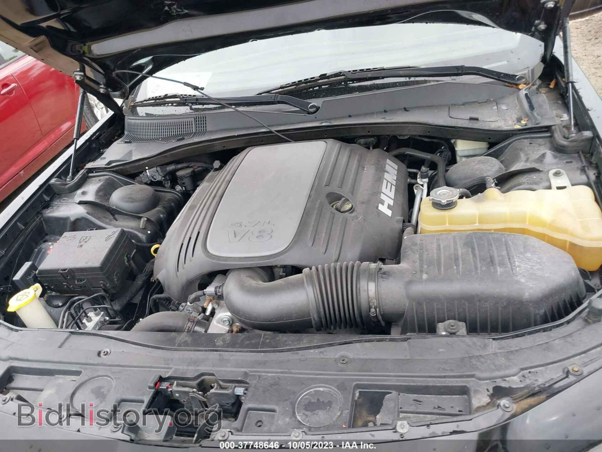 2013 CHRYSLER 300 - VIN: 2C3CCAST8DH565023 - Фото 10