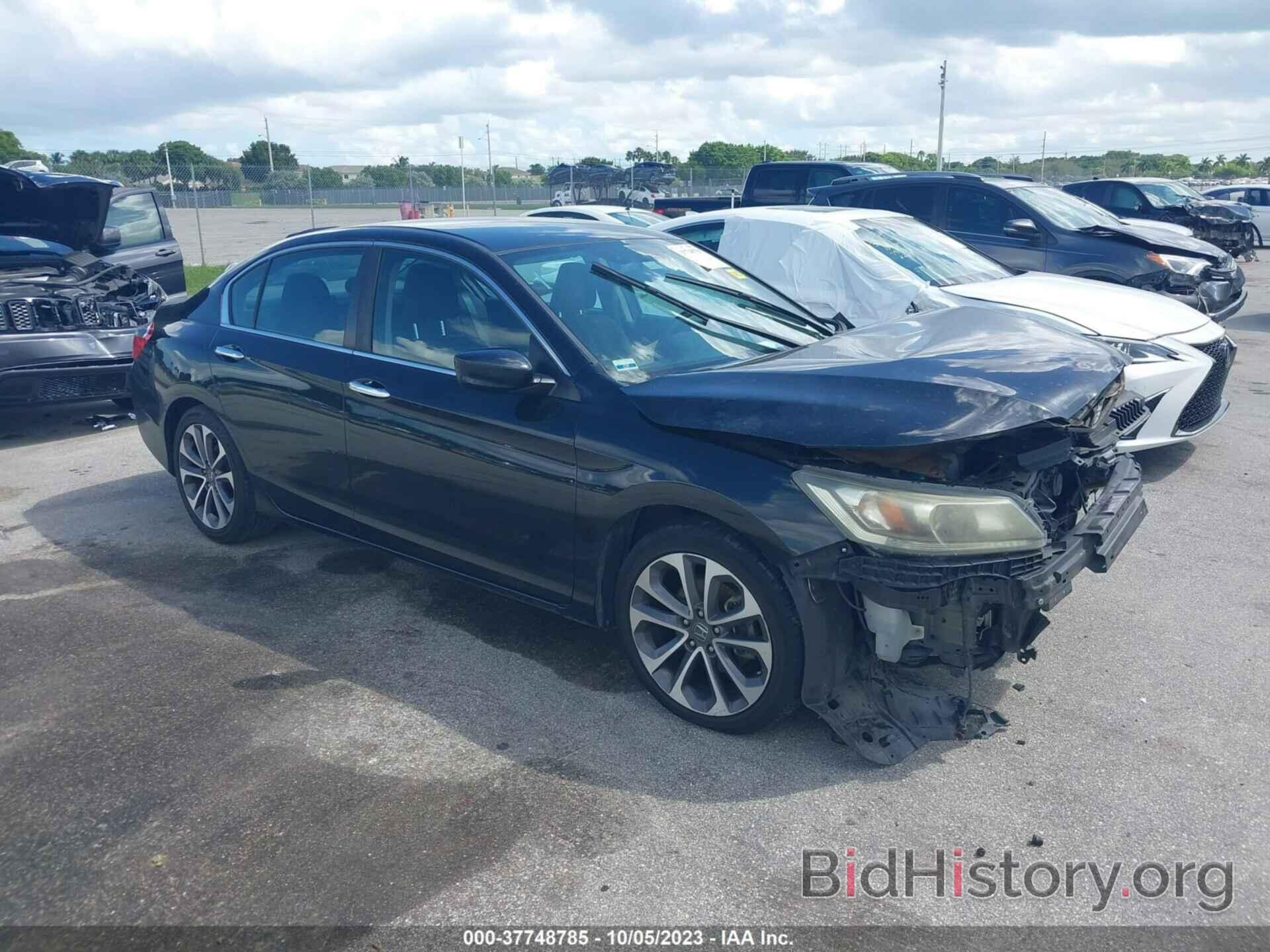 Photo 1HGCR2F58FA152873 - HONDA ACCORD SEDAN 2015