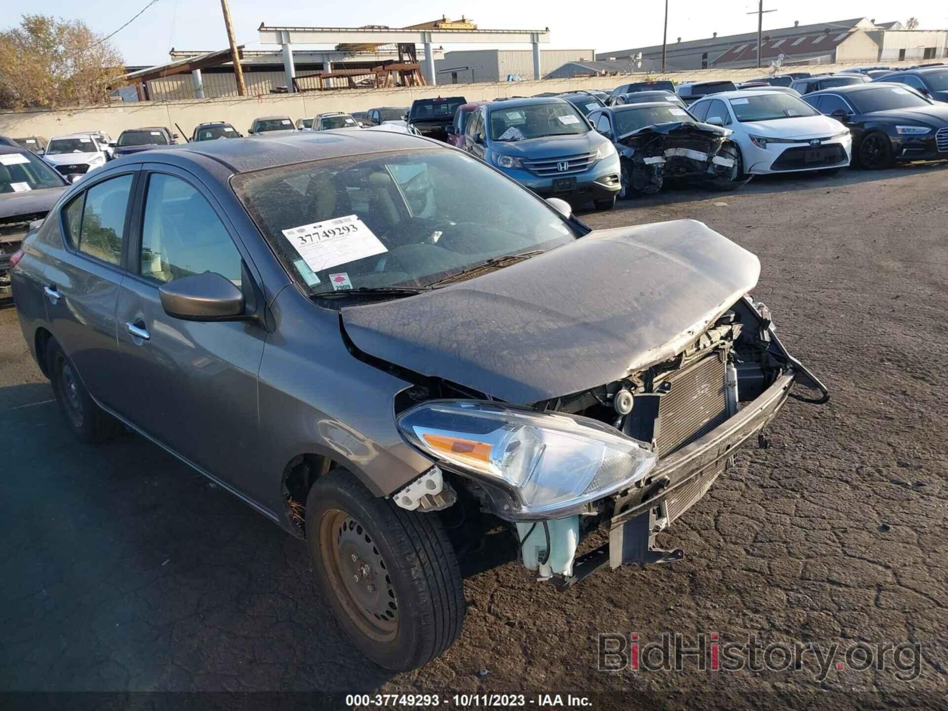 Photo 3N1CN7AP0HK439094 - NISSAN VERSA SEDAN 2017