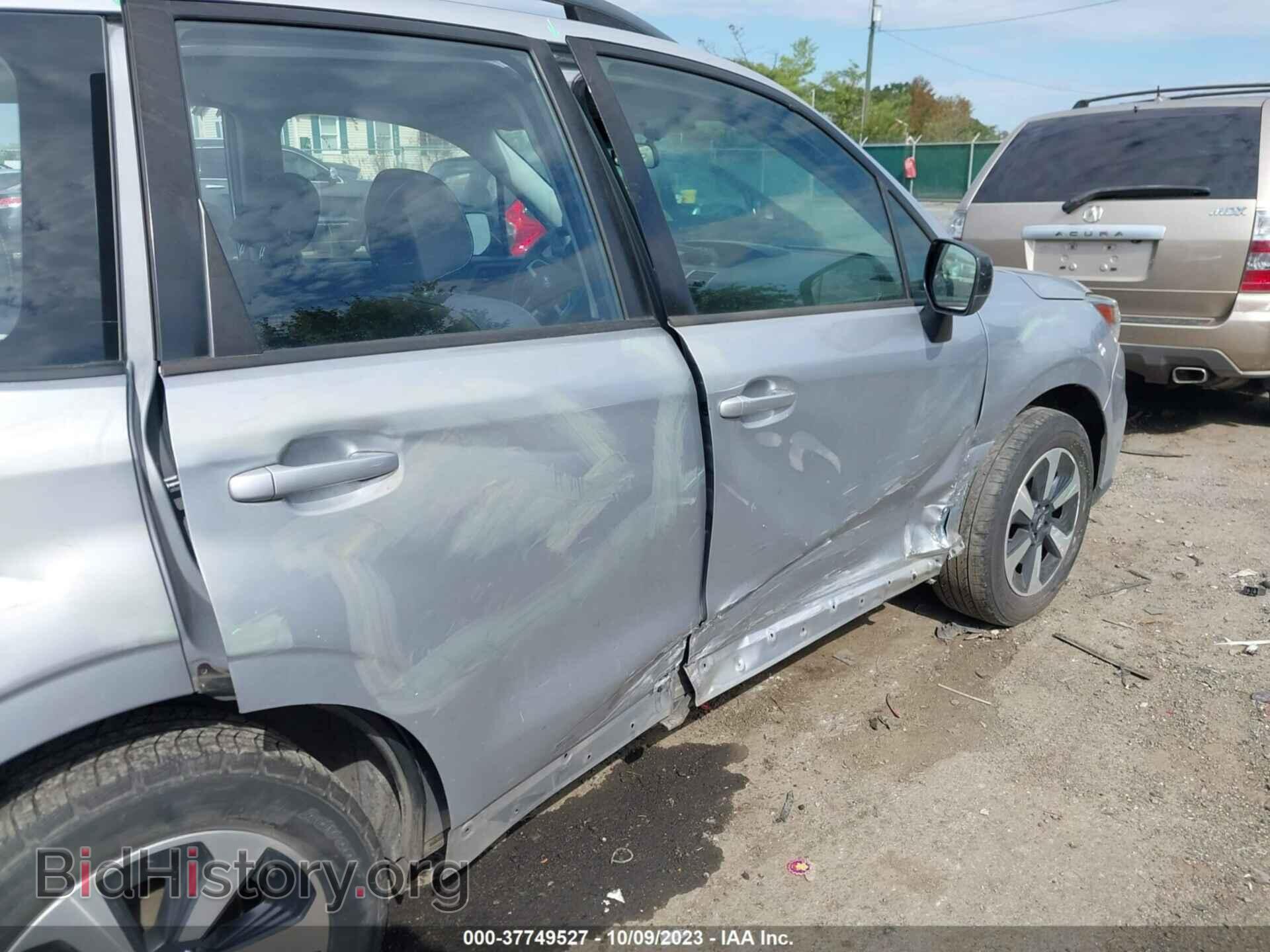 2017 SUBARU FORESTER - VIN: JF2SJABC2HH400045 - Фото 6