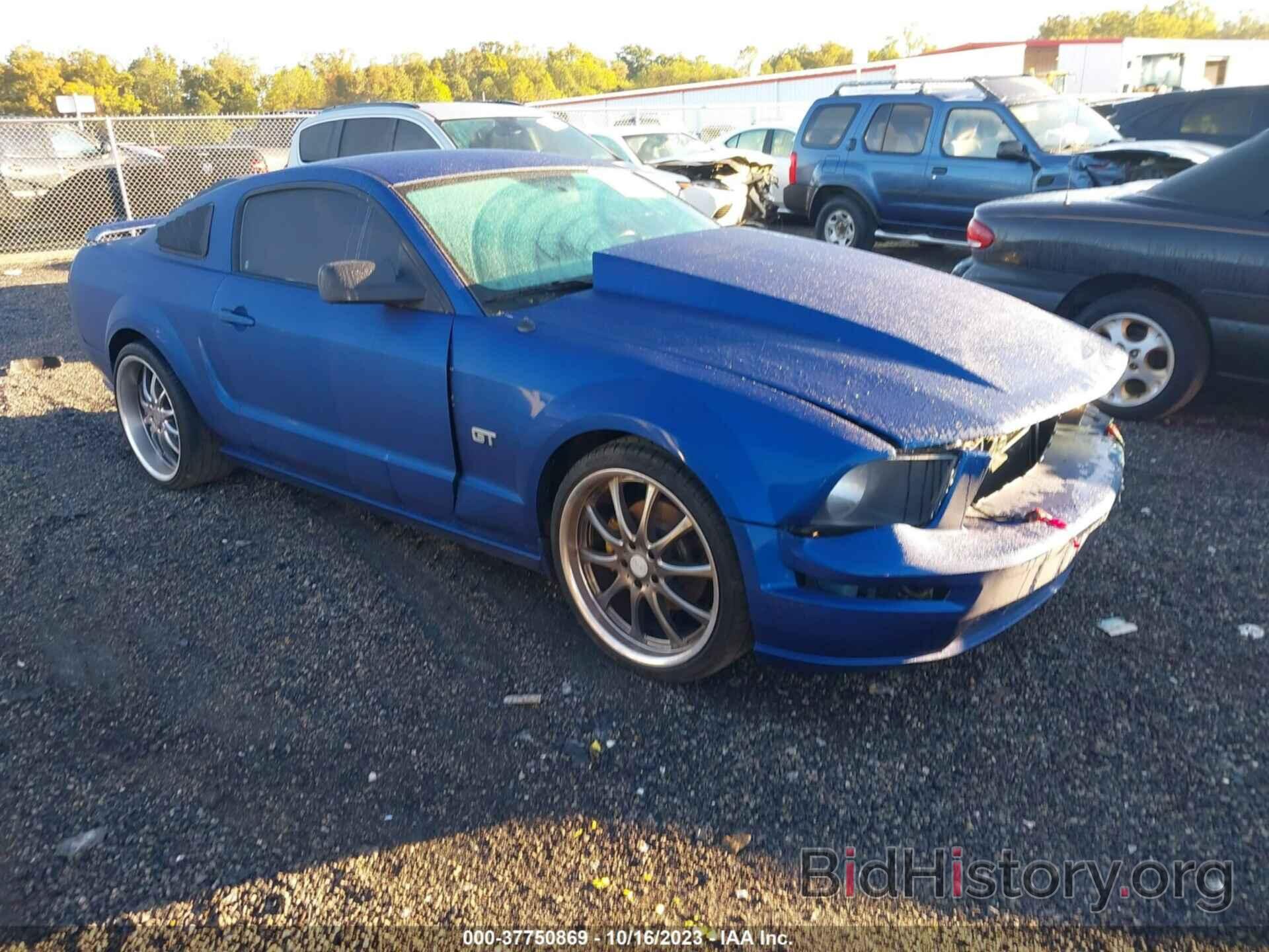 Photo 1ZVHT82H775330322 - FORD MUSTANG 2007