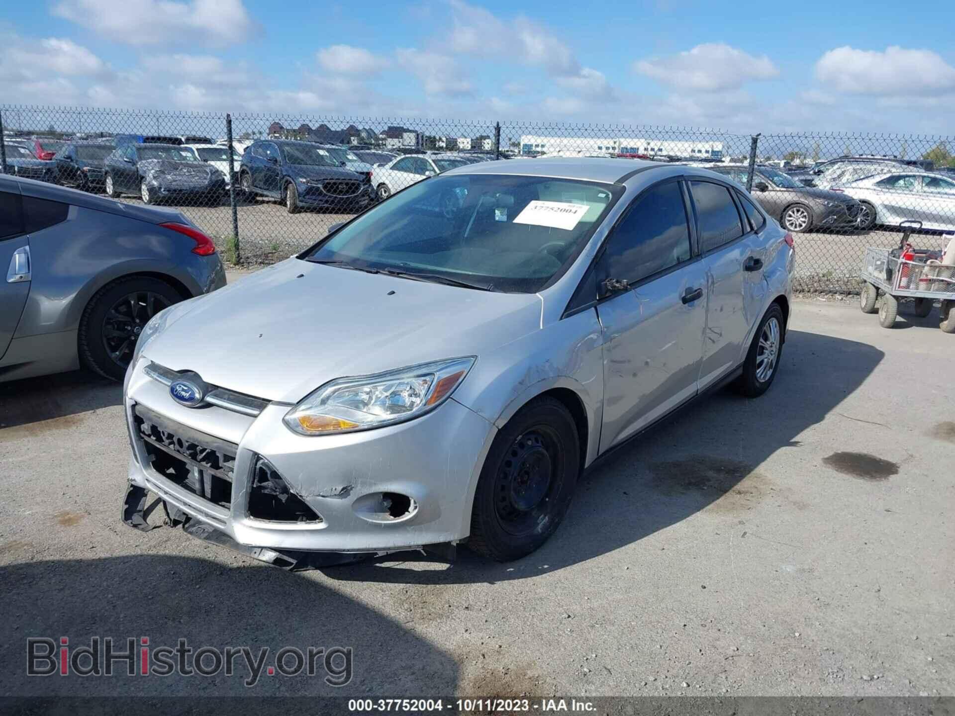 2014 FORD FOCUS - VIN: 1FADP3E28EL269710 - Фото 2