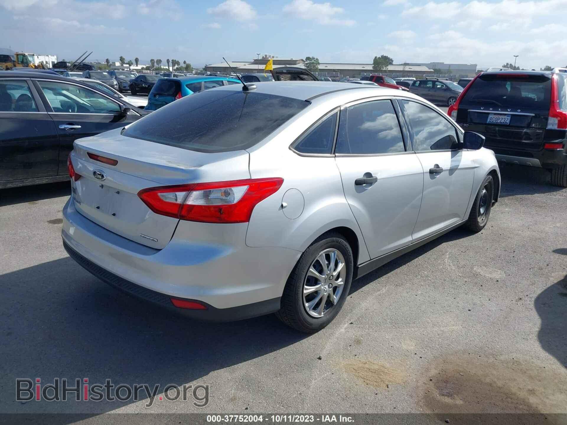 2014 FORD FOCUS - VIN: 1FADP3E28EL269710 - Фото 4