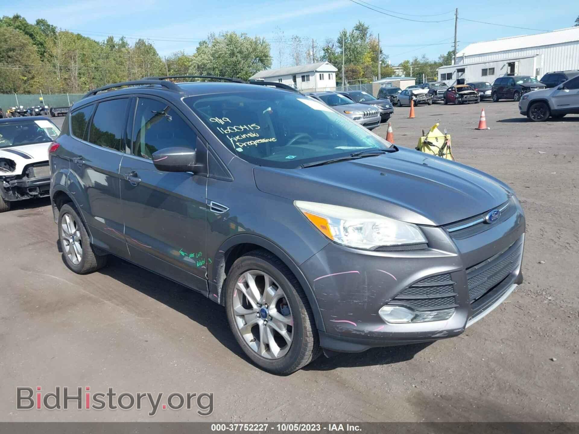 Фотография 1FMCU0GXXDUC83697 - FORD ESCAPE 2013