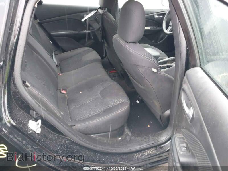 2015 Dodge DART (VIN 1C3CDFBB2FD199688) — фото 8 из 11