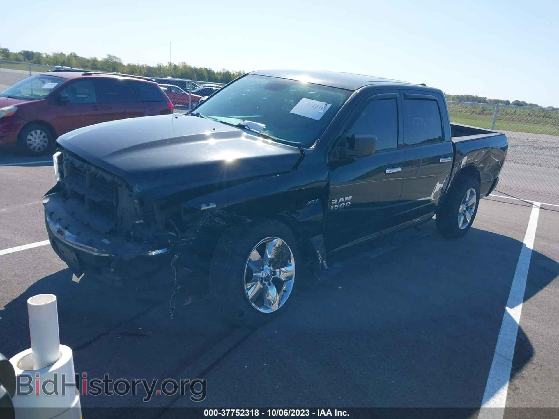 2017 RAM 1500 - VIN: 1C6RR7LTXHS709778 - Фото 2