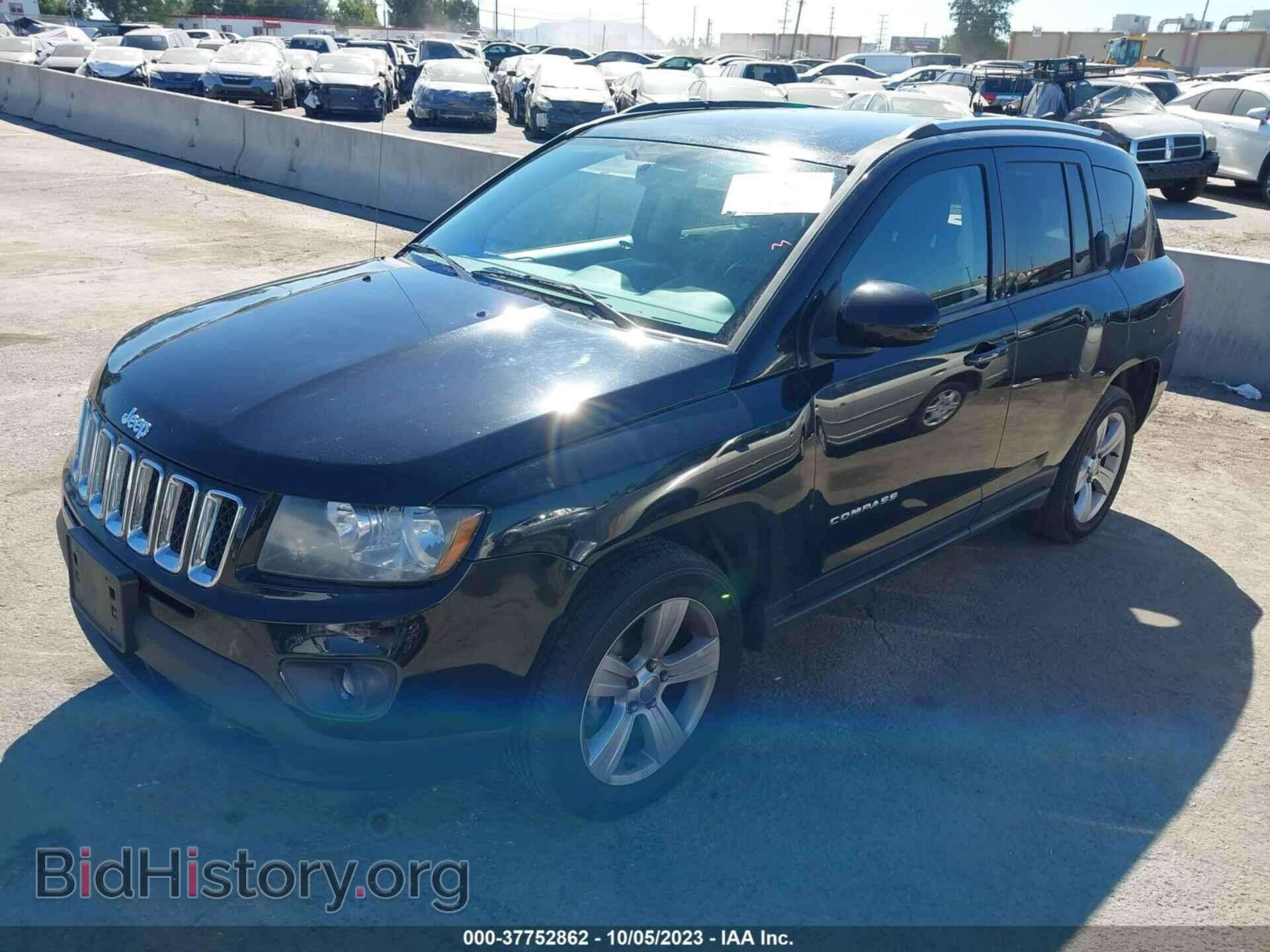 2014 JEEP COMPASS - VIN: 1C4NJDEB9ED532514 - Photo 2