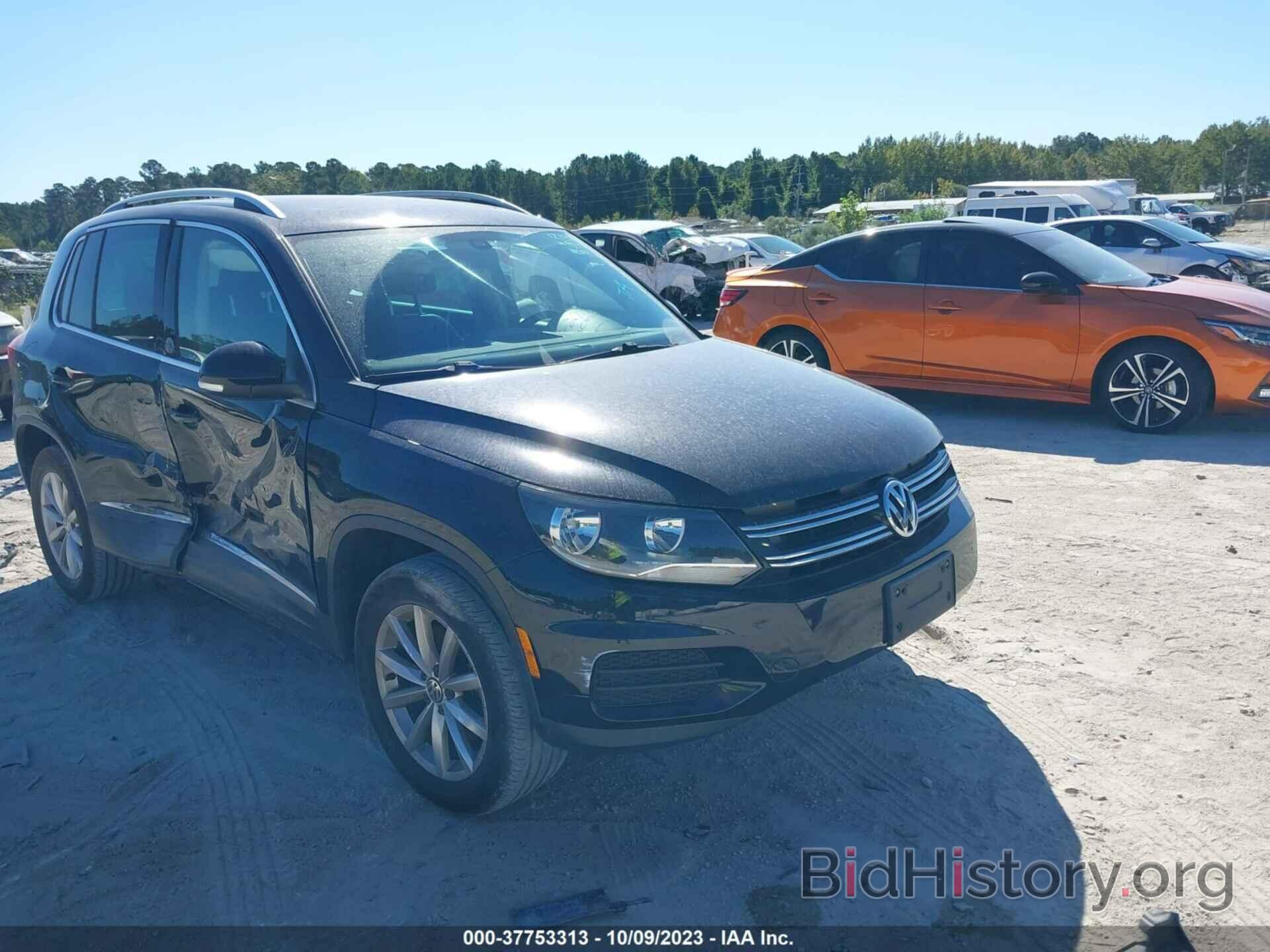 Photo WVGRV7AX9HK002998 - VOLKSWAGEN TIGUAN 2017