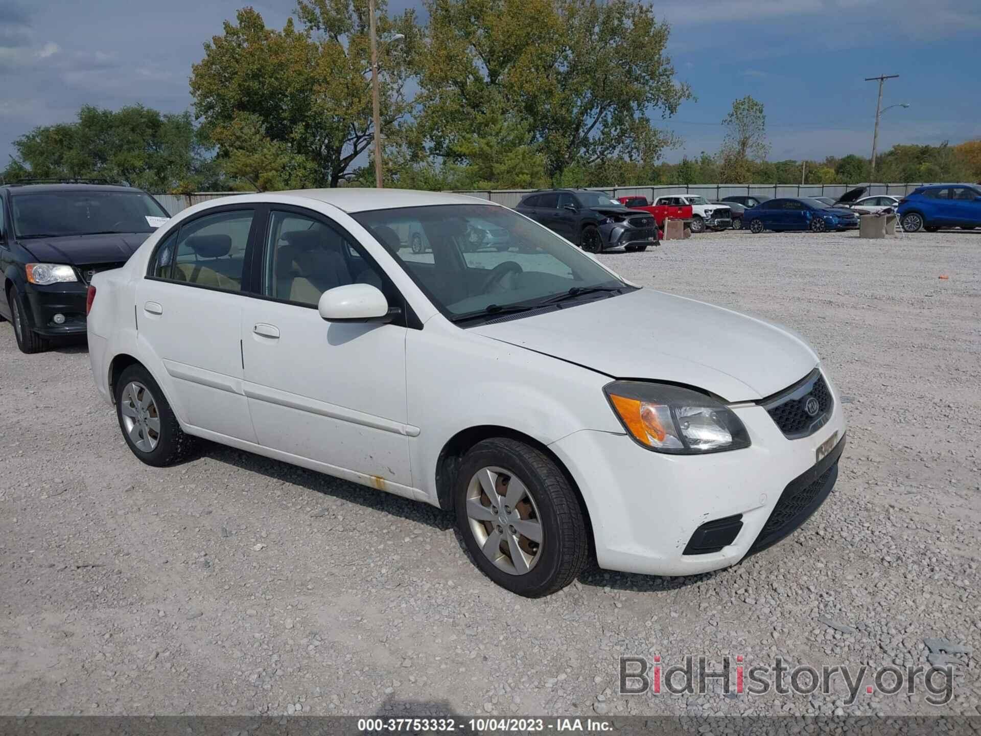 Photo KNADH4A32B6948472 - KIA RIO 2011