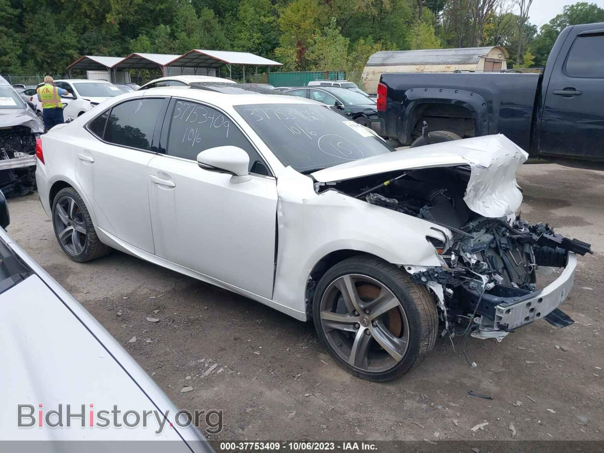 Фотография JTHCM1D20H5018479 - LEXUS IS 2017