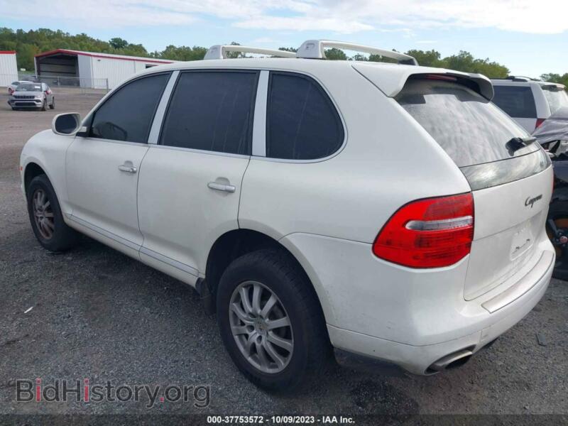 2010 Porsche CAYENNE (VIN WP1AA2AP4ALA04494) — фото 3 из 16