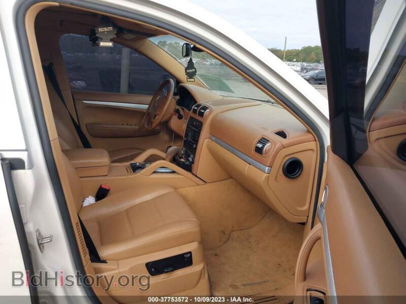 2010 Porsche CAYENNE (VIN WP1AA2AP4ALA04494) — фото 5 из 16