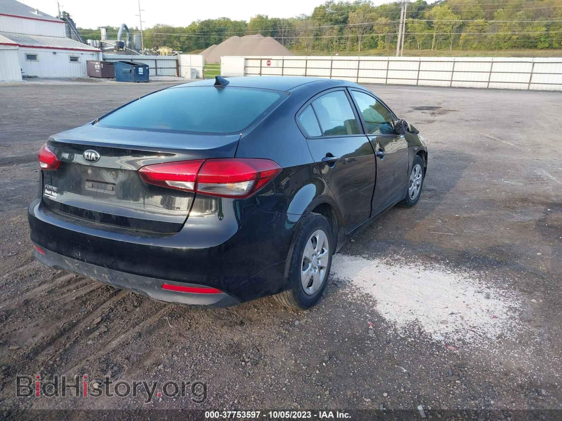 2017 KIA FORTE - VIN: 3KPFK4A76HE140497 - Фото 4
