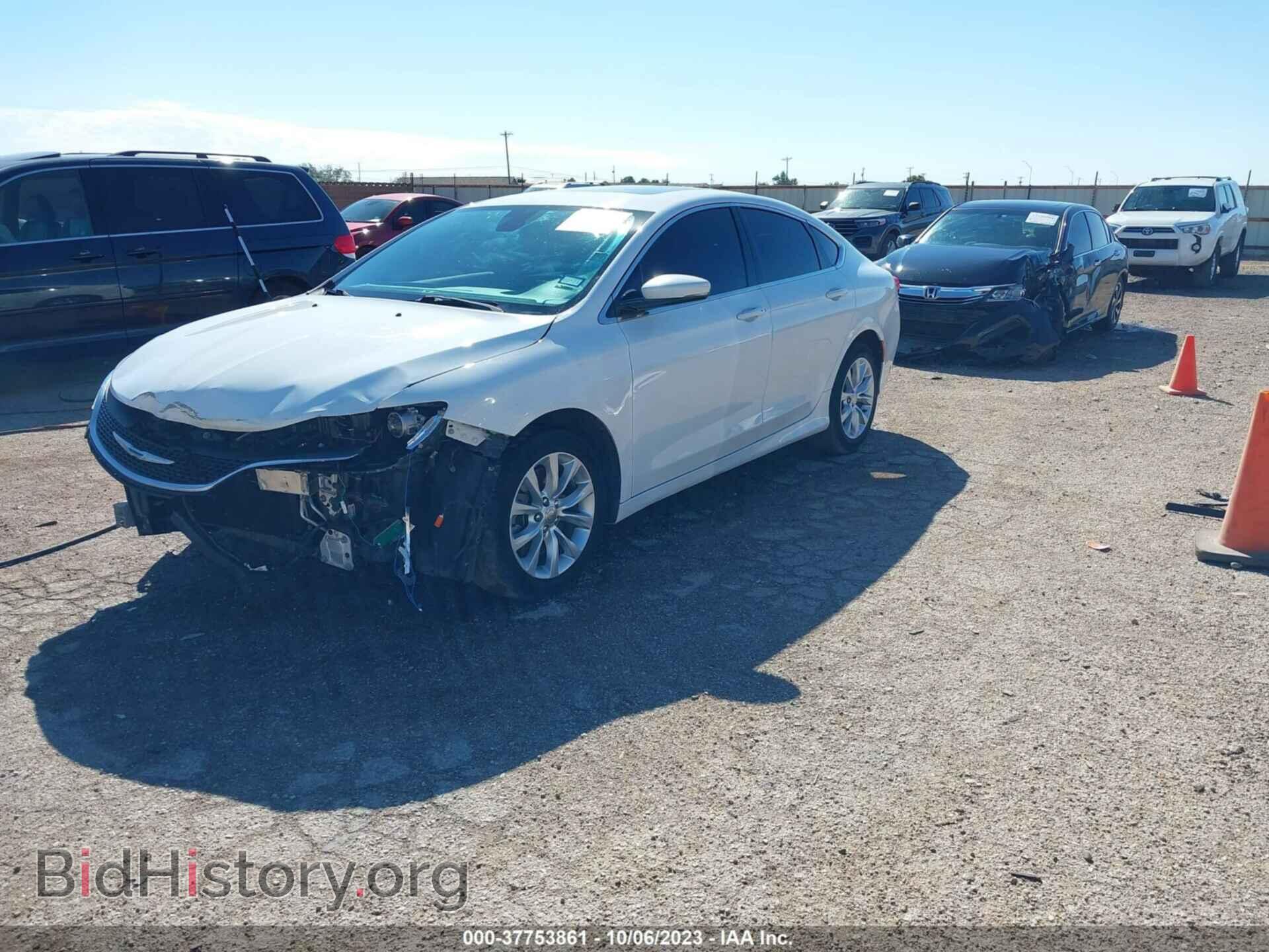2015 CHRYSLER 200 - VIN: 1C3CCCCG7FN623162 - Фото 2