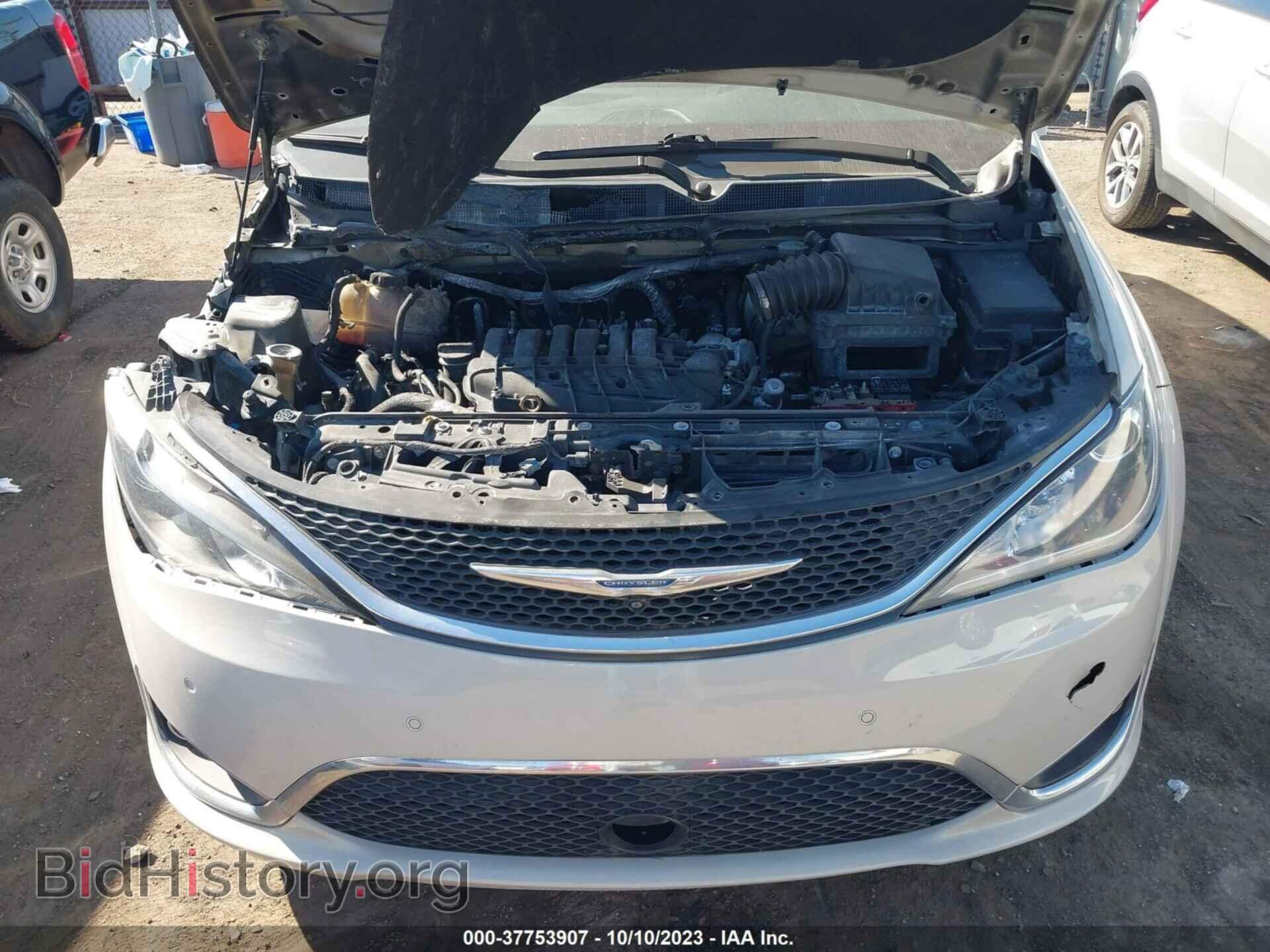 2017 CHRYSLER PACIFICA - VIN: 2C4RC1EG5HR559877 - Фото 10