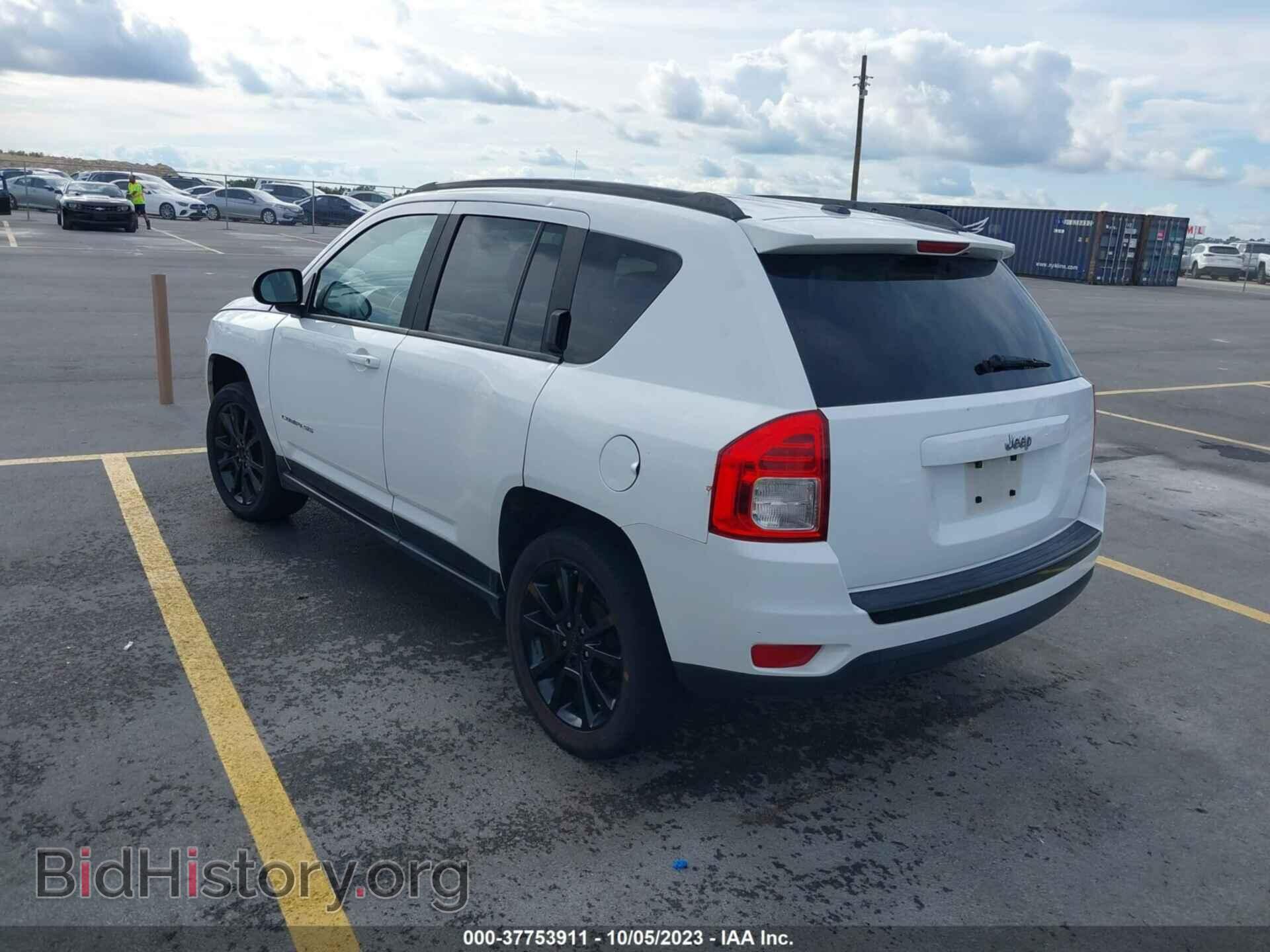 2012 JEEP COMPASS - VIN: 1C4NJCEB7CD684458 - Фото 3