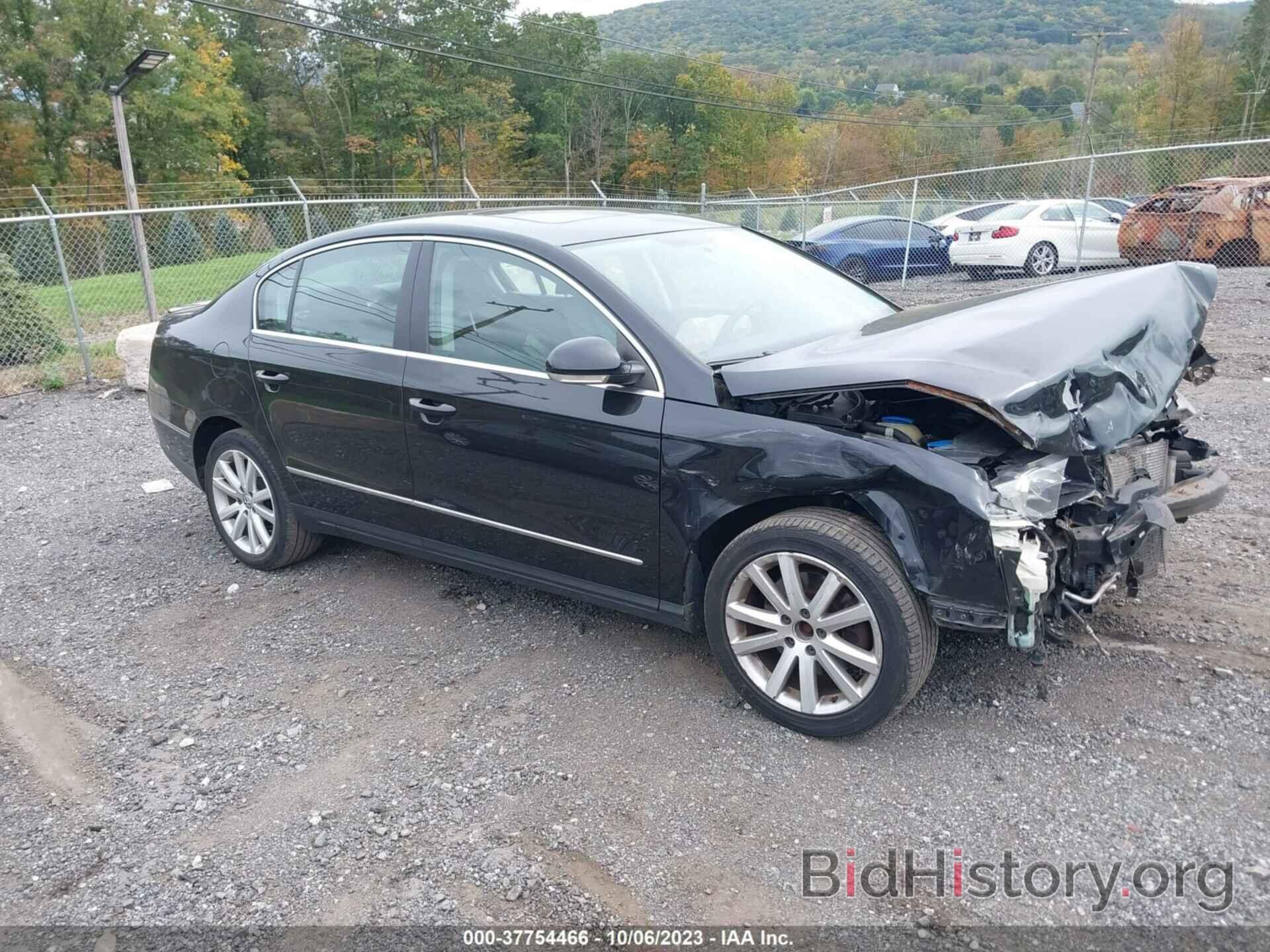 Photo WVWJM7AN1AE091263 - VOLKSWAGEN PASSAT SEDAN 2010